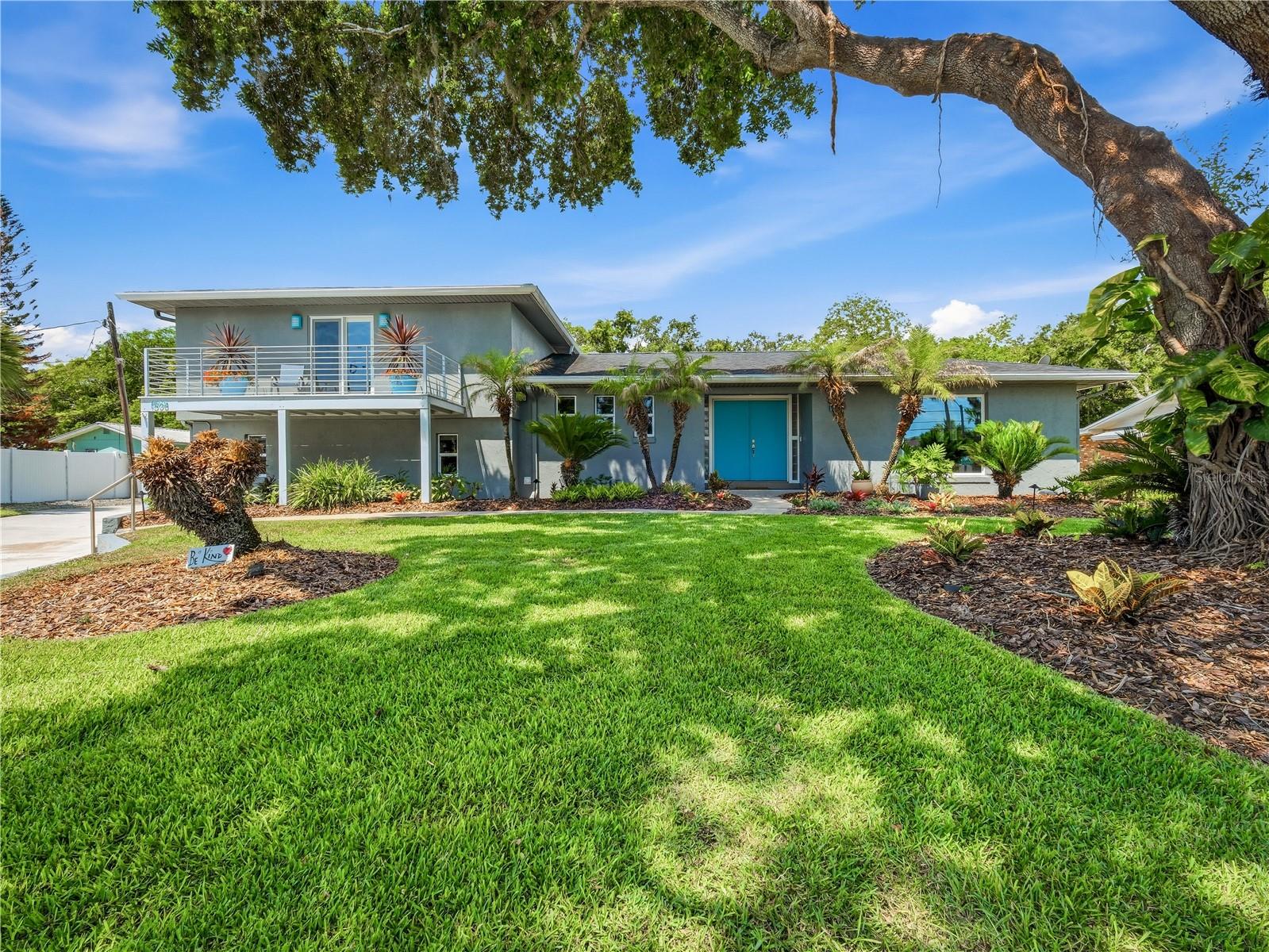 Photo of 1508 S RIVERSIDE DRIVE, NEW SMYRNA BEACH, FL 32168