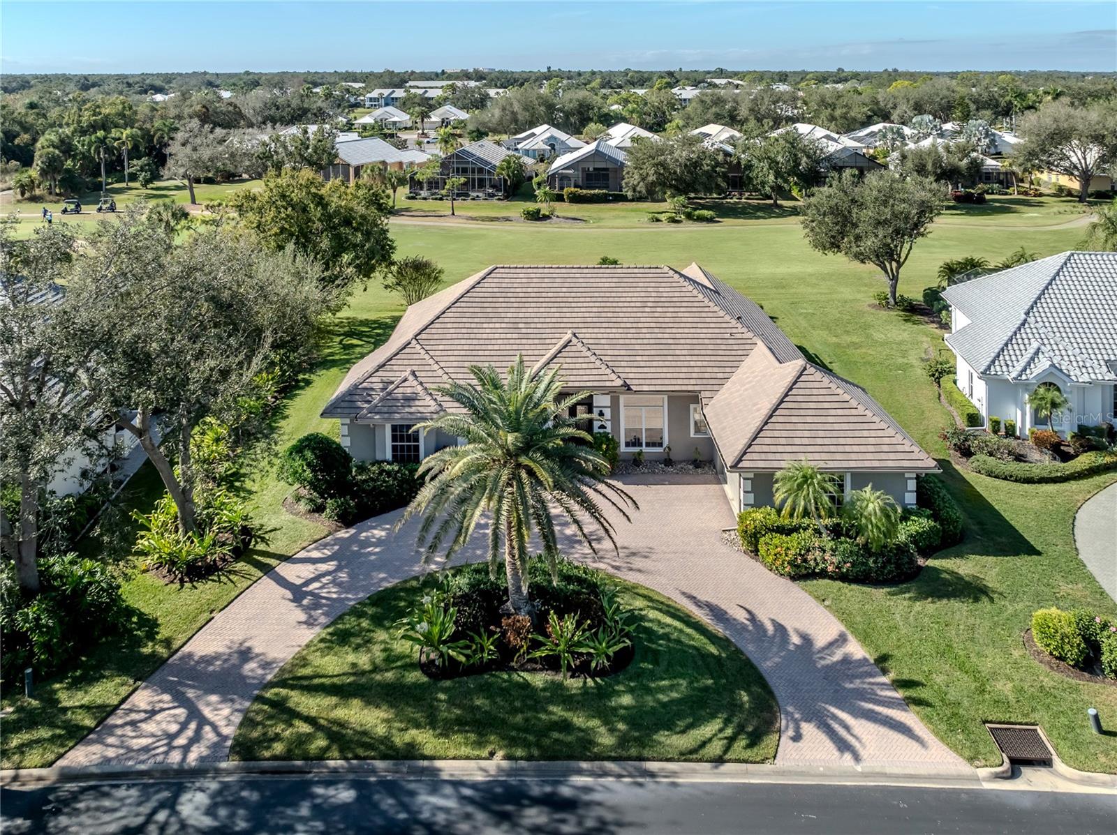 Photo of 406 TRENWICK LANE, VENICE, FL 34293