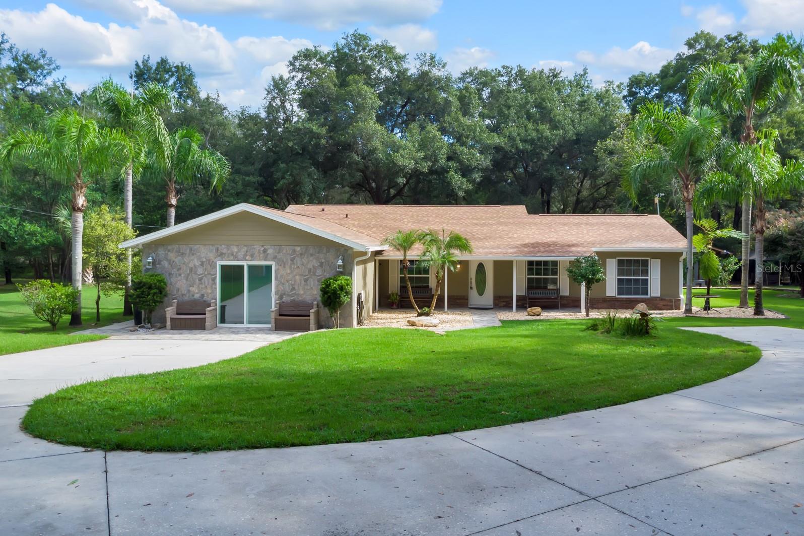 Photo of 2619 W PONKAN ROAD, APOPKA, FL 32712