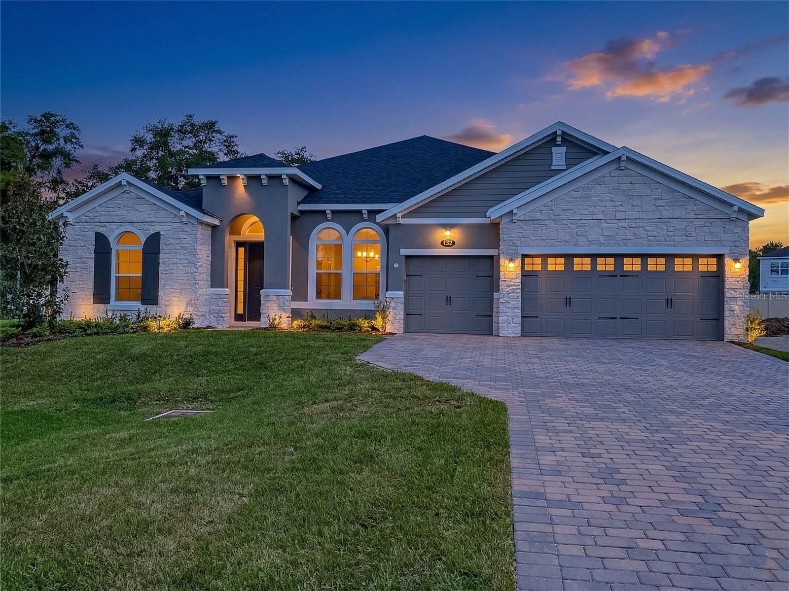 Photo of 132 LAKE DRIVE, OVIEDO, FL 32765