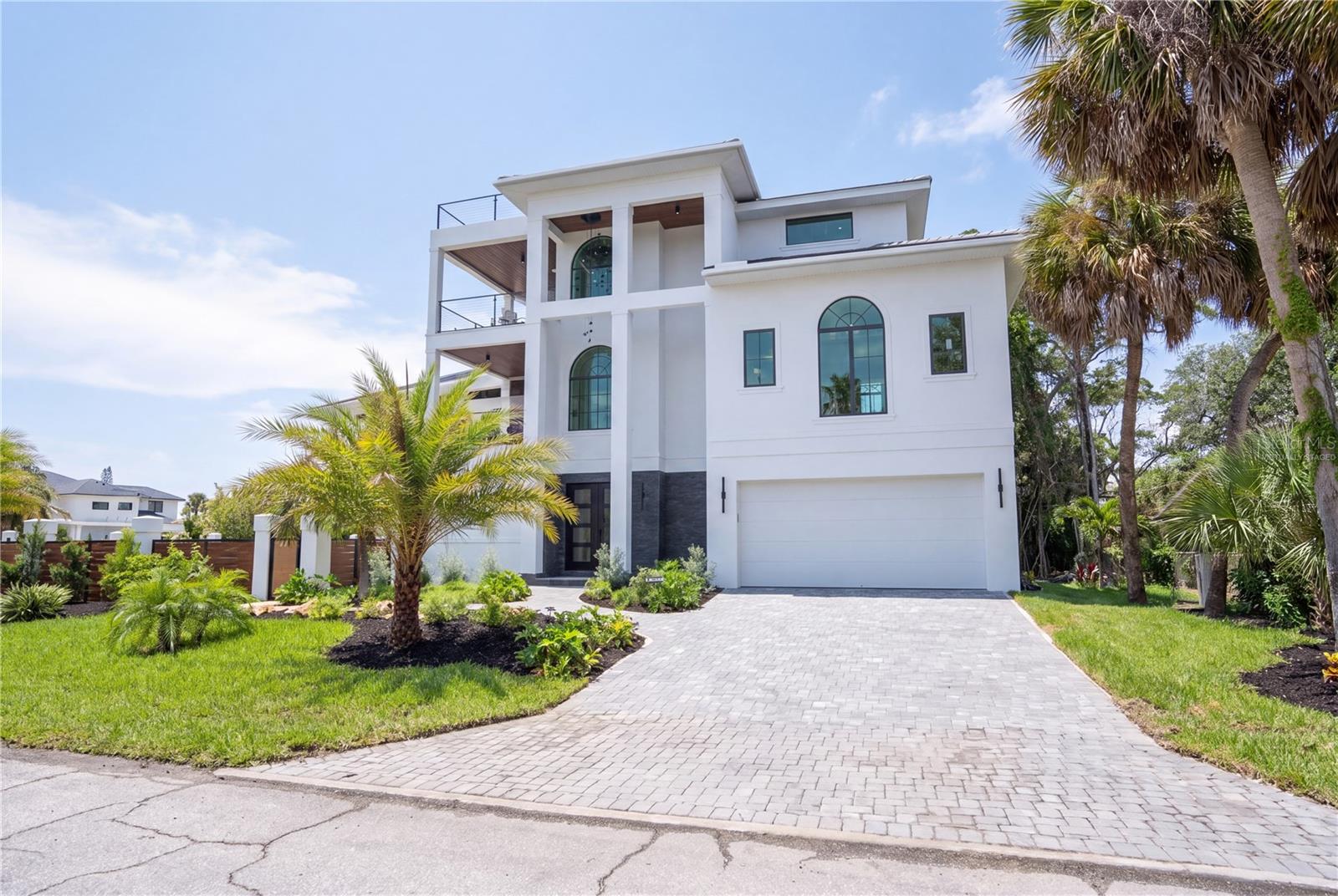 Photo of 539 AVENIDA DEL NORTE, SARASOTA, FL 34242