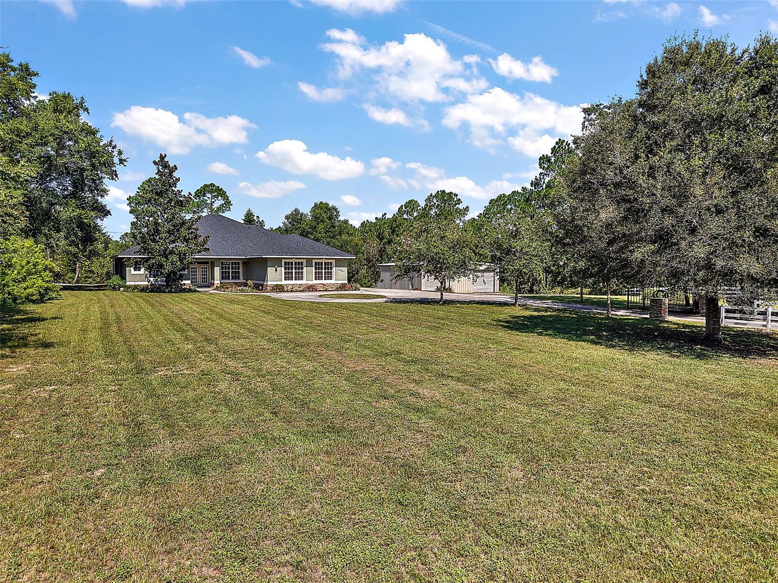 Photo of 21097 COUNTY ROAD 455, CLERMONT, FL 34715