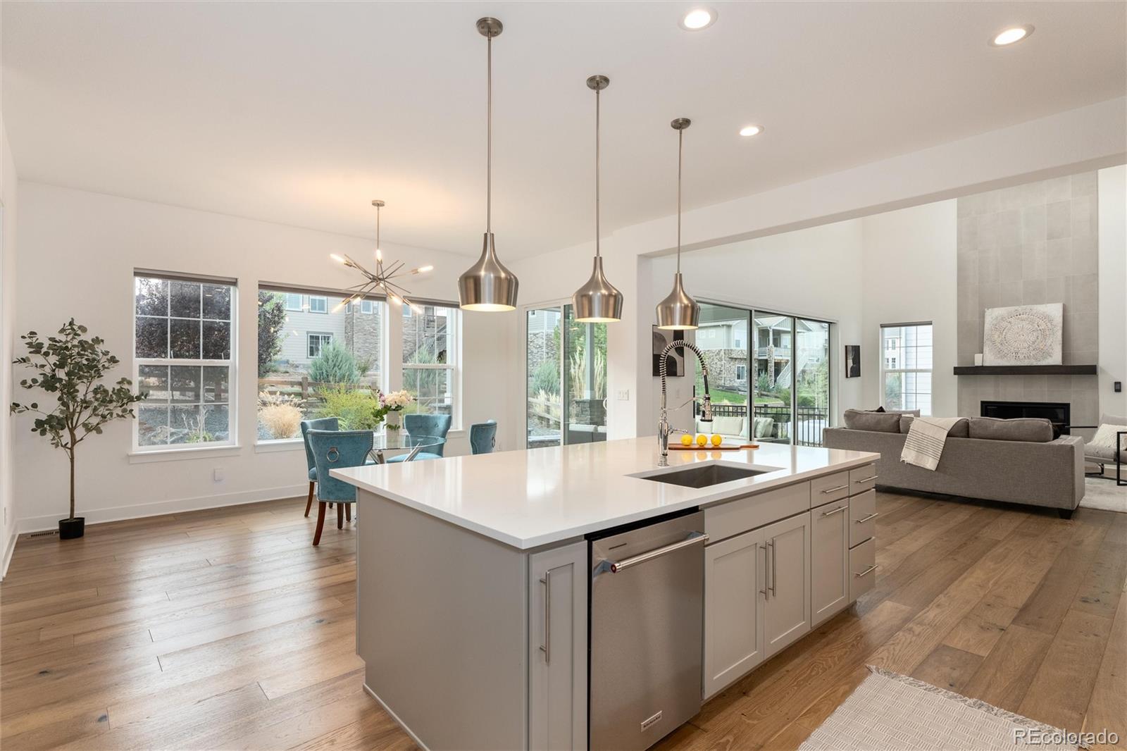 Photo of 6689 S Vandriver Way, Aurora, CO 80016