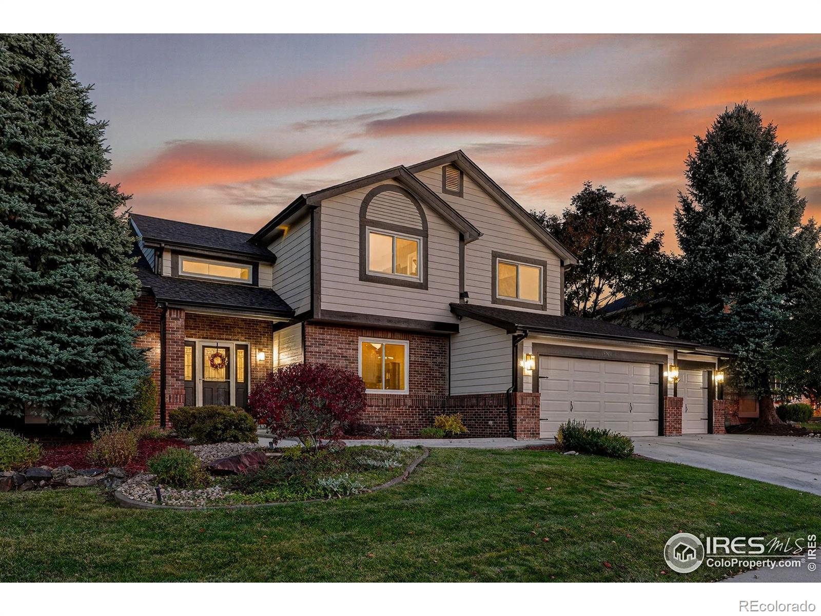 Photo of 9910 Ashleigh Way, Highlands Ranch, CO 80126