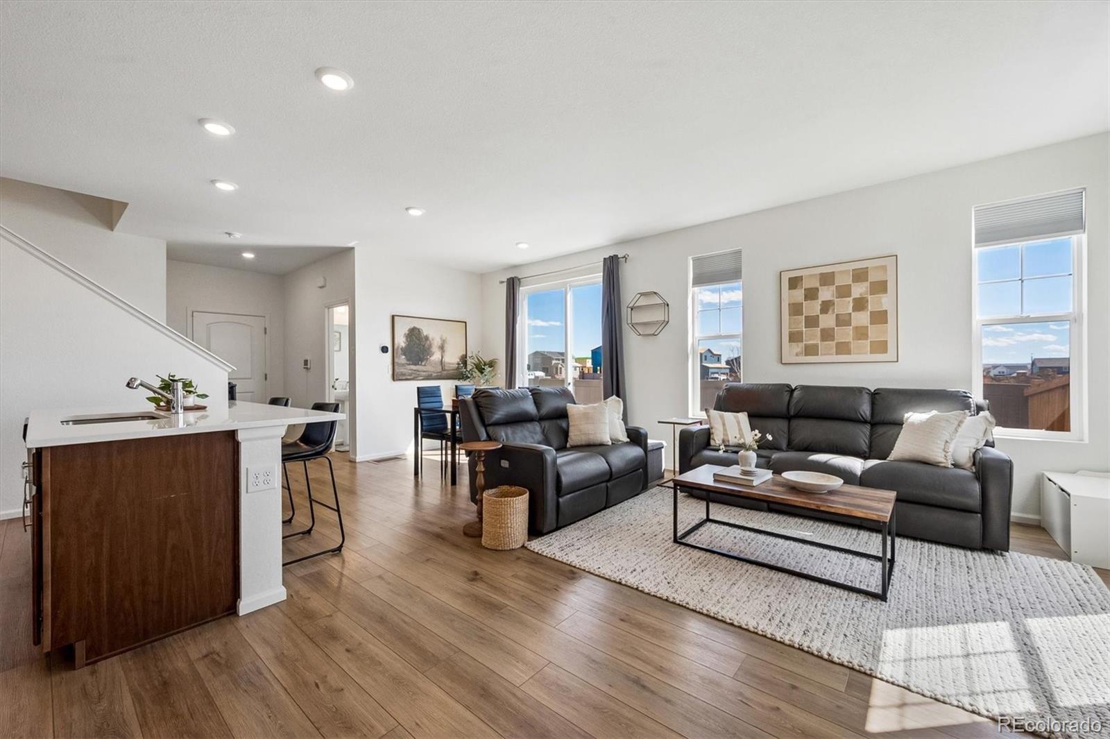 Photo of 608 N Bersshine Court, Aurora, CO 80137