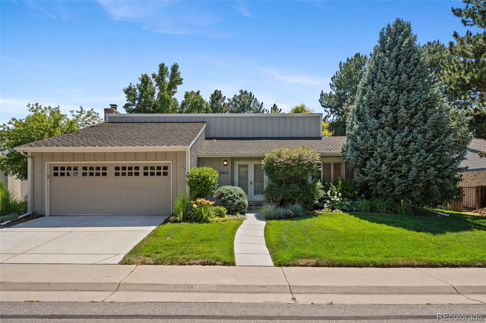 Photo of 7053 S Oneida Circle, Centennial, CO 80112