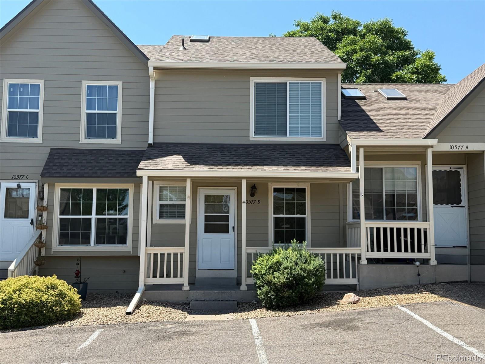 Photo of 10577 W Maplewood Drive, Littleton, CO 80127