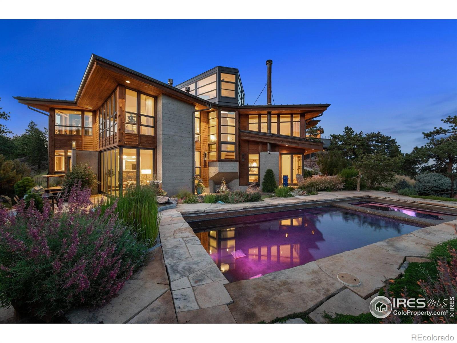 Photo of 807 Timber Lane, Boulder, CO 80304