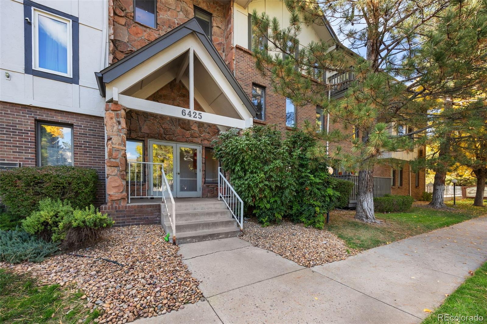 Photo of 6425 S Dayton Street, Englewood, CO 80111