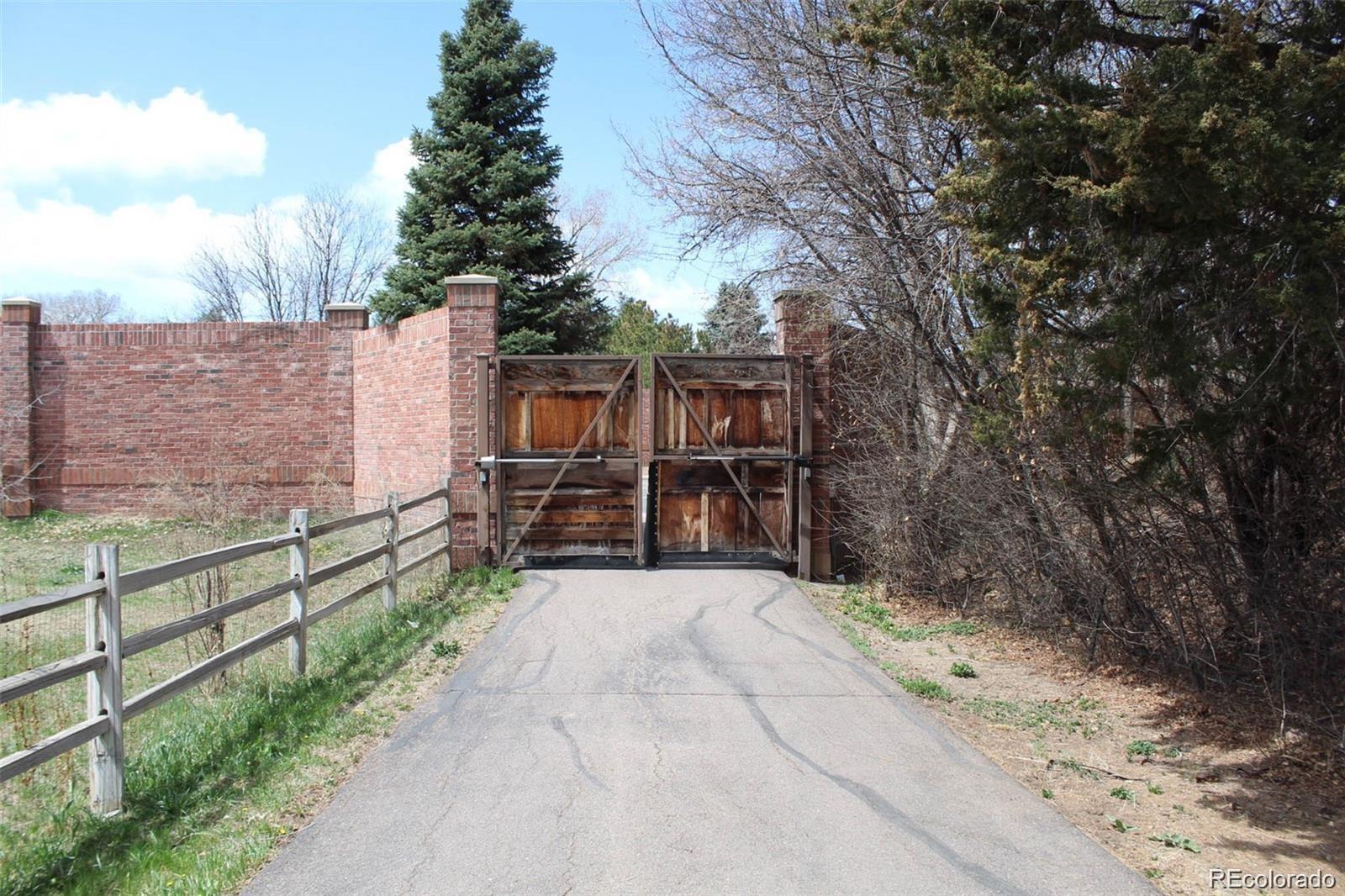 Photo of 5260 S University Boulevard, Greenwood Village, CO 80121