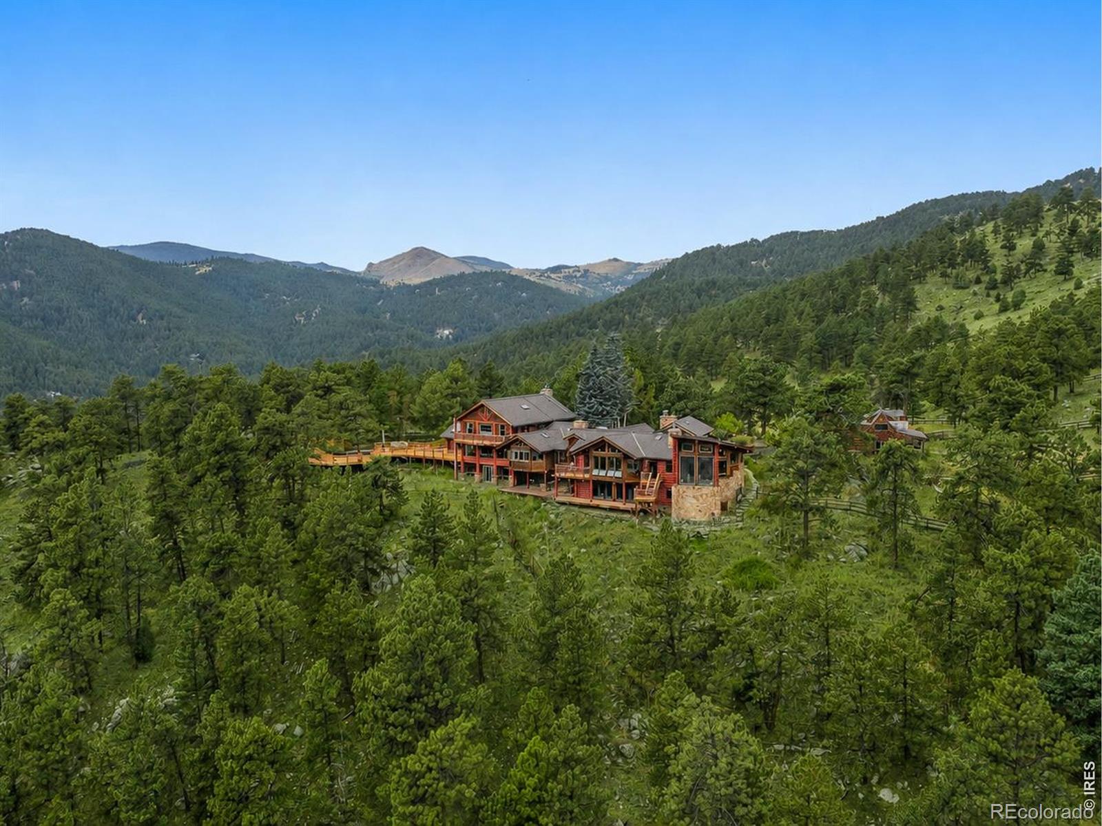Photo of 470 & 1344 Weaver Drive, Boulder, CO 80302