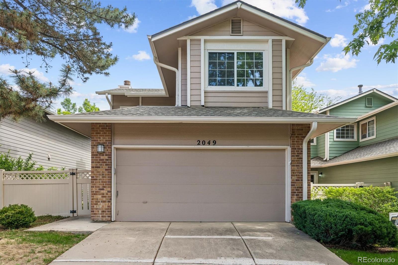 Photo of 2049 E Phillips Lane, Centennial, CO 80122