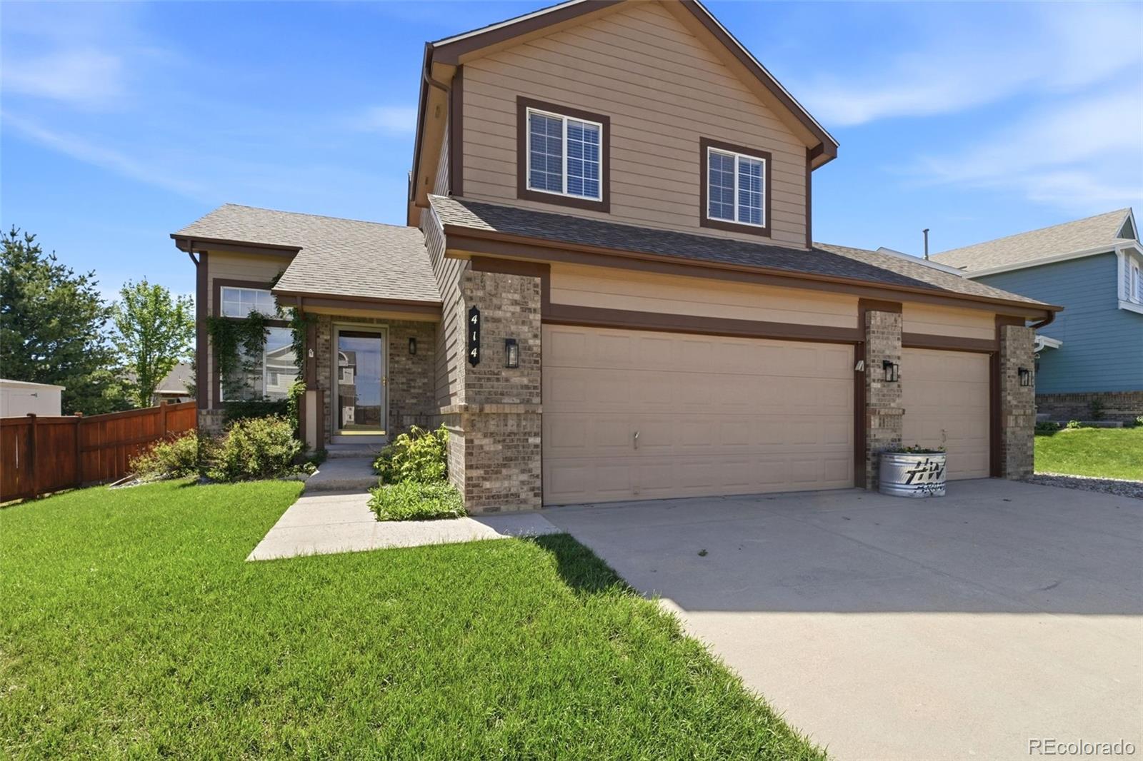 Photo of 414 Balsa Drive, Castle Rock, CO 80104