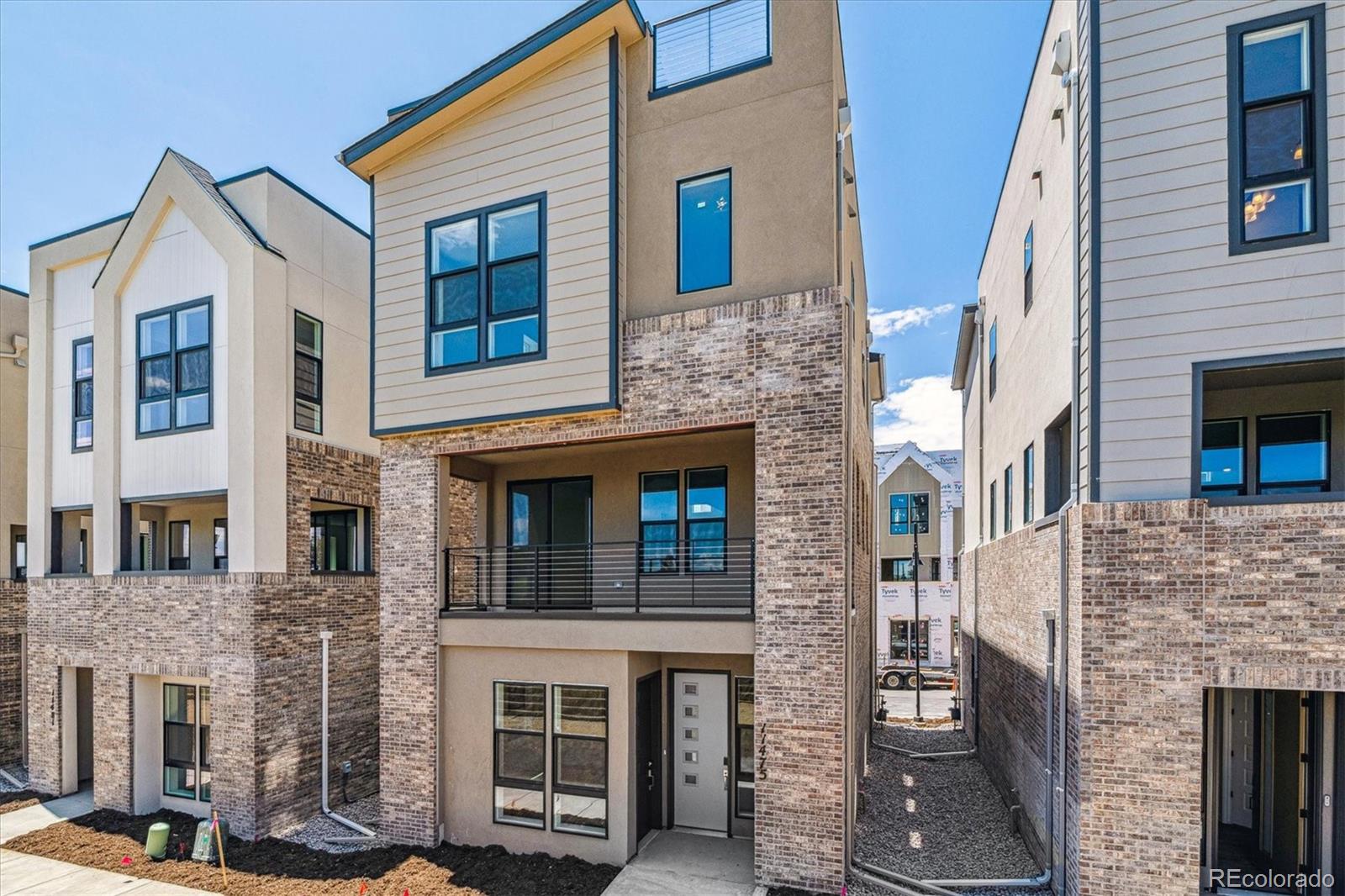 Photo of 11475 E Briarwood Circle, Centennial, CO 80112