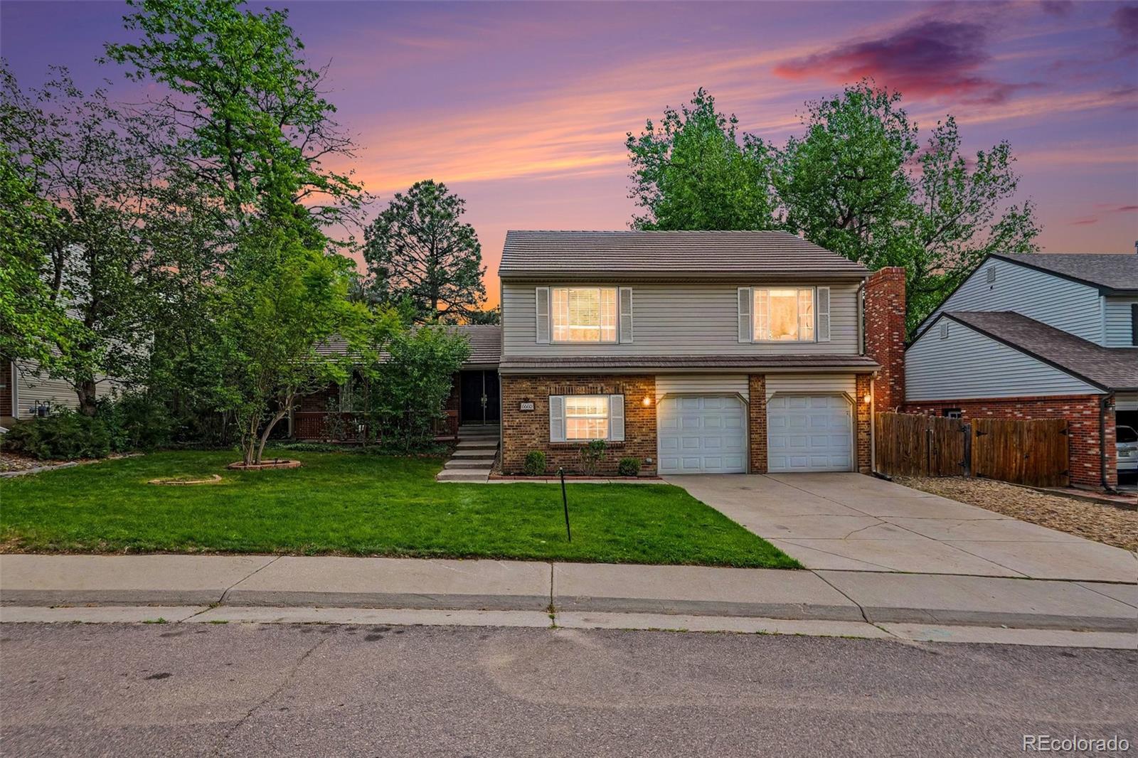 Photo of 6680 S Locust Way, Centennial, CO 80111