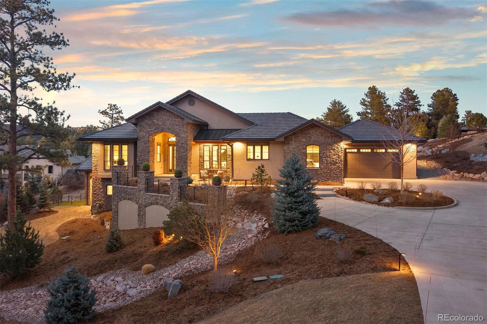 Photo of 2164 Avenida Del Sol, Castle Rock, CO 80104