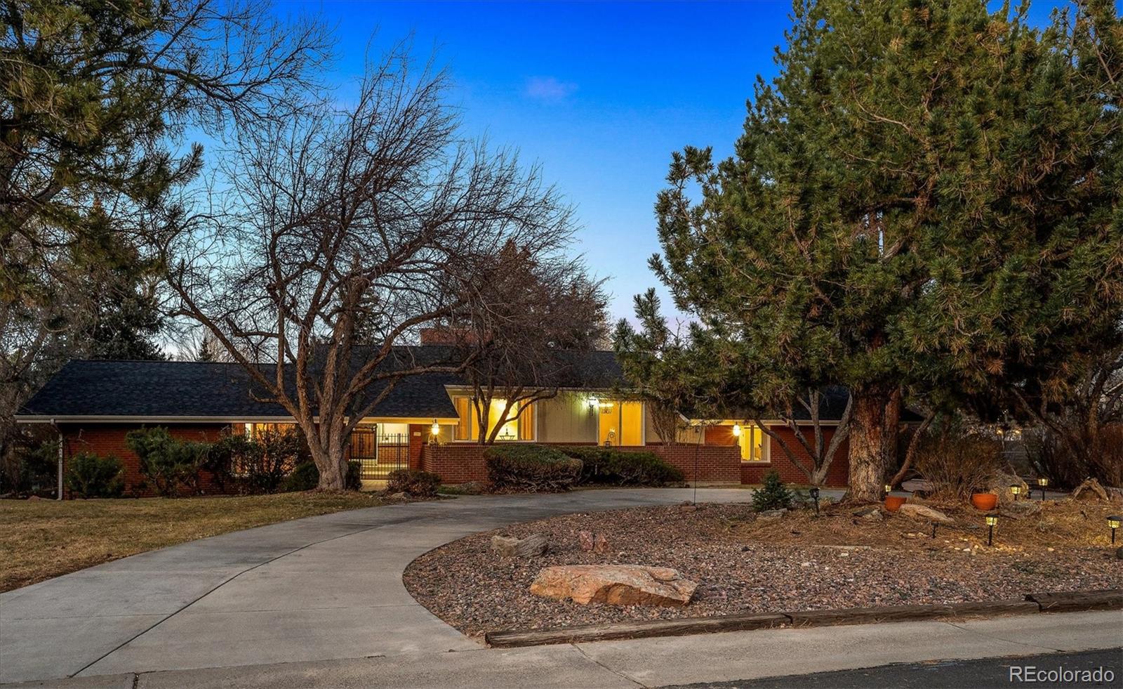 Photo of 21 Dutch Creek Drive, Littleton, CO 80123