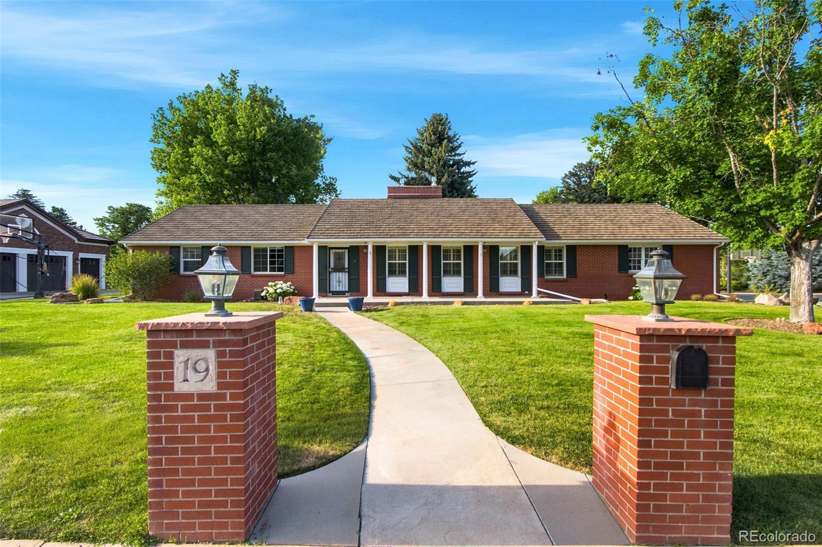 Photo of 19 Niblick Lane, Littleton, CO 80123