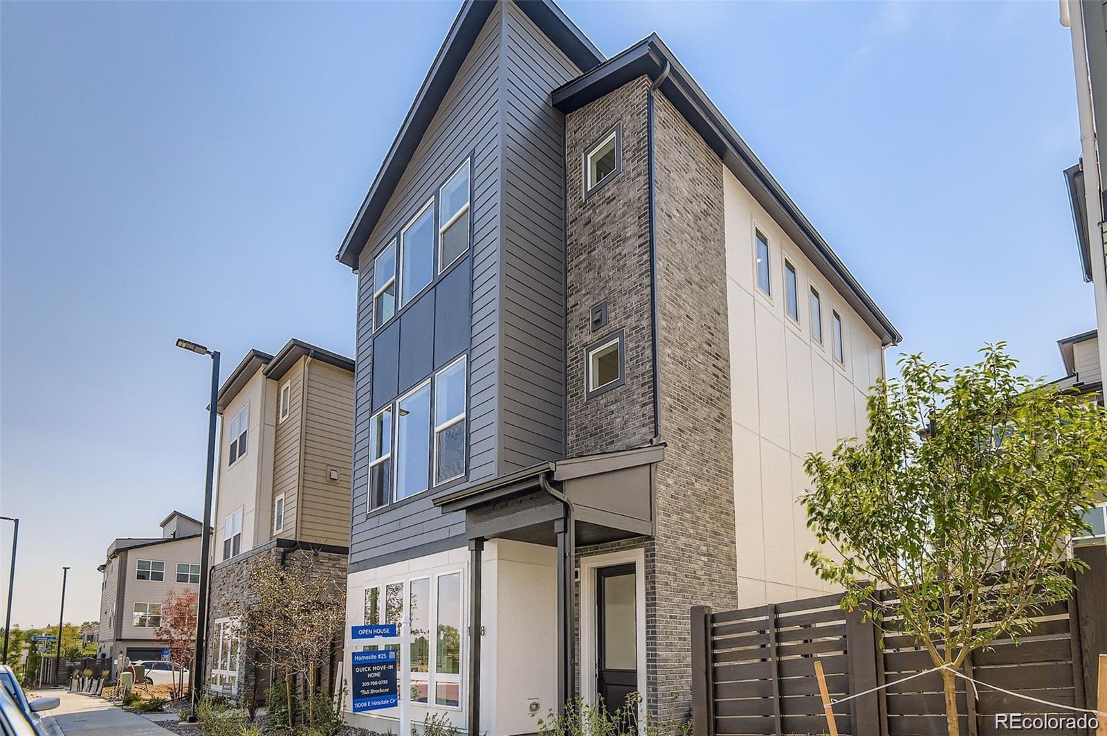 Photo of 11008 E Hinsdale Circle, Englewood, CO 80112