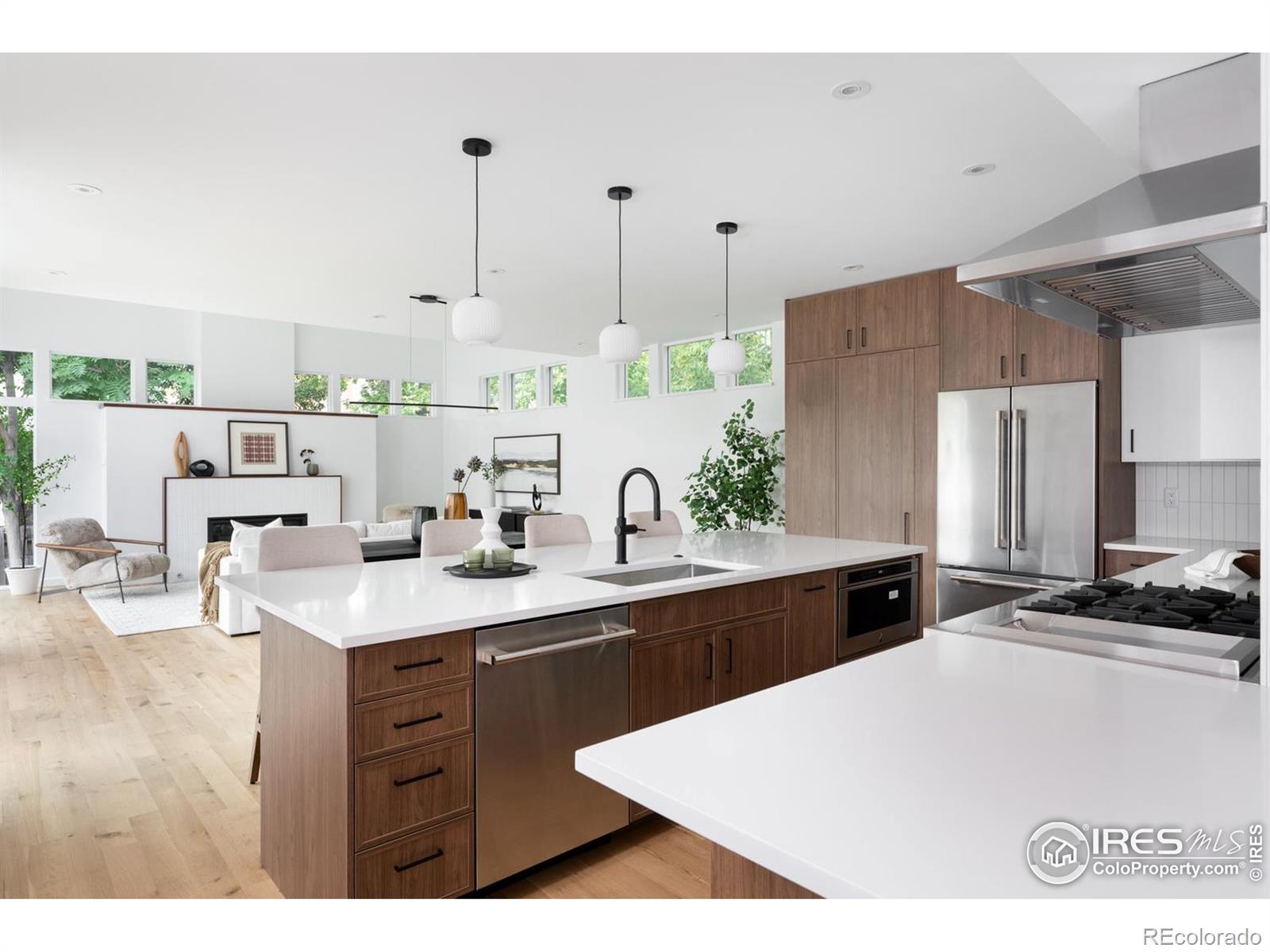 Photo of 934 Spruce Street, Boulder, CO 80302