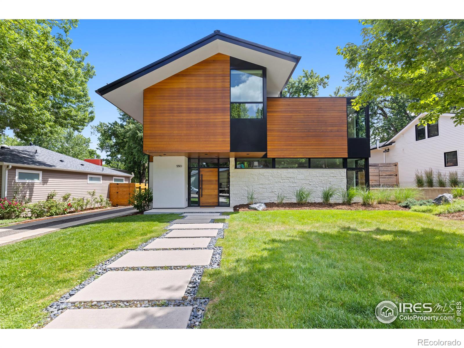 Photo of 550 Iris Avenue, Boulder, CO 80304