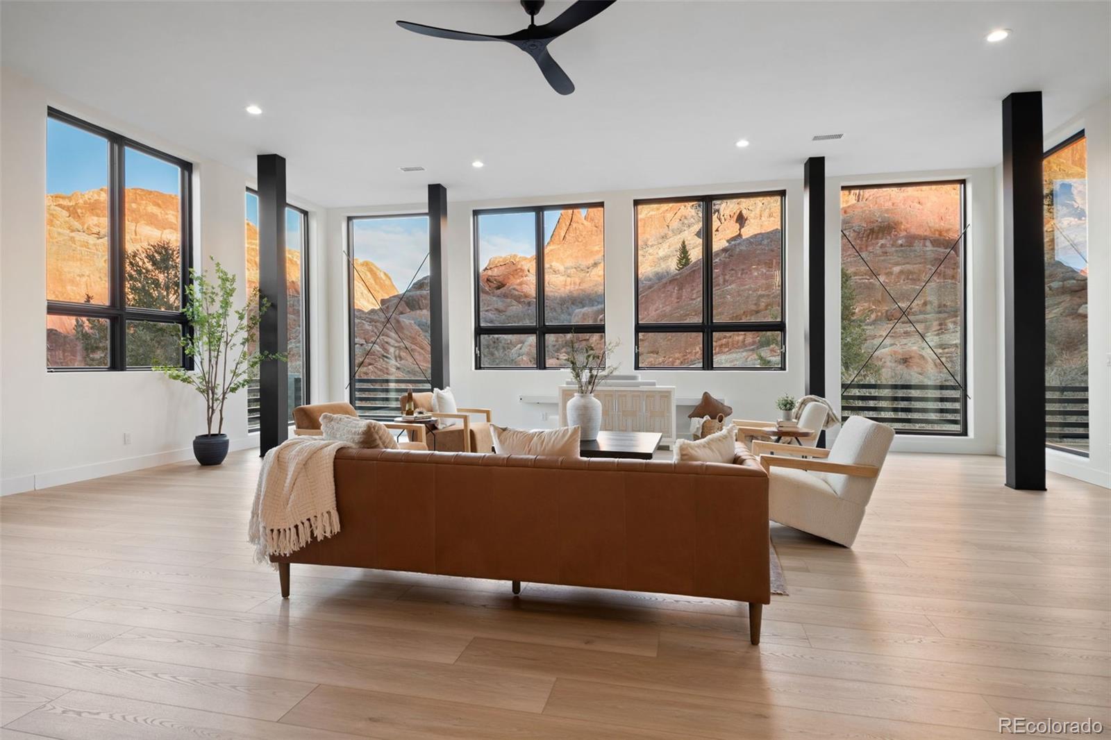 Photo of 5044 Dakota Run, Littleton, CO 80125