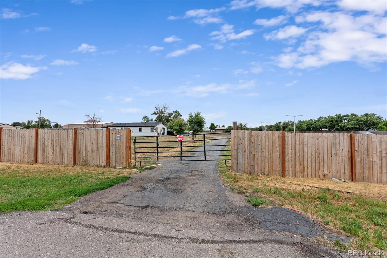 Photo of 1280 Airport Boulevard, Aurora, CO 80011