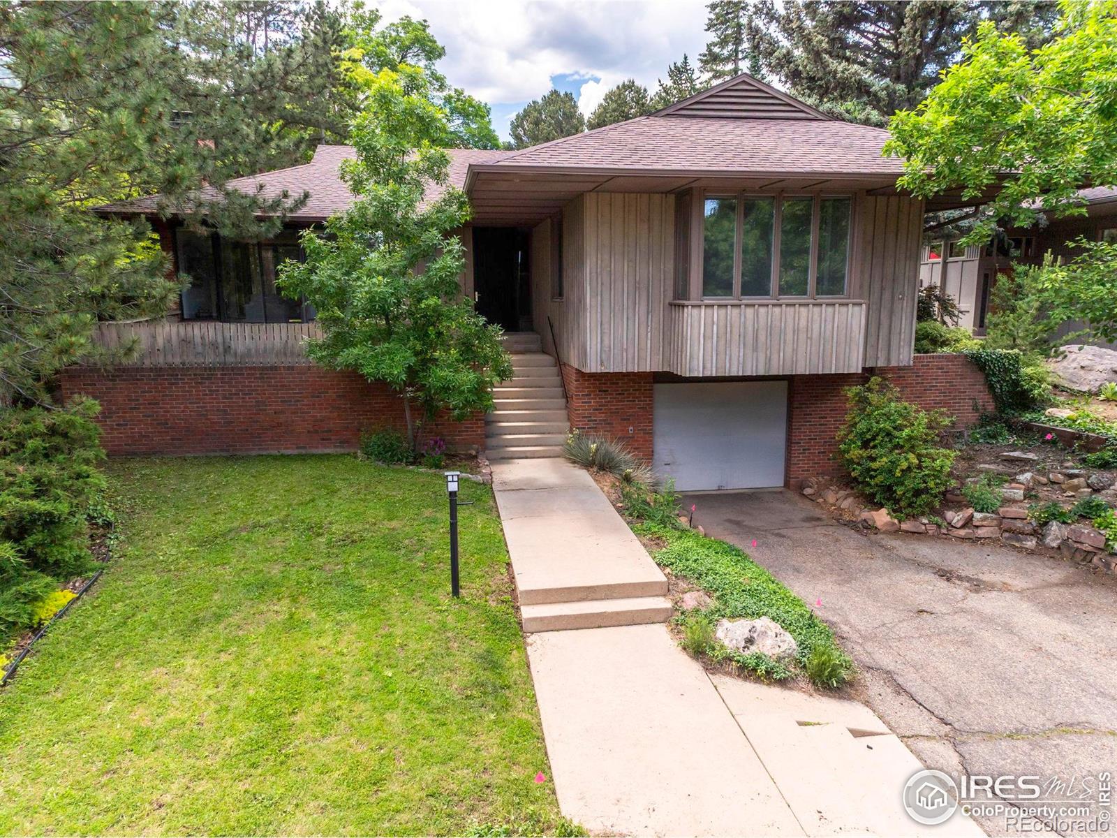 Photo of 525 13th Street, Boulder, CO 80302