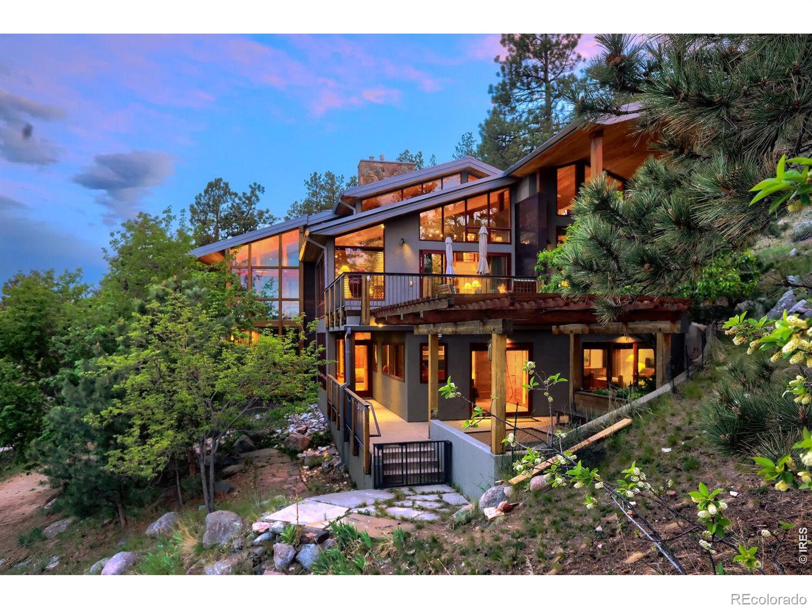 Photo of 337 Wild Horse Circle, Boulder, CO 80304