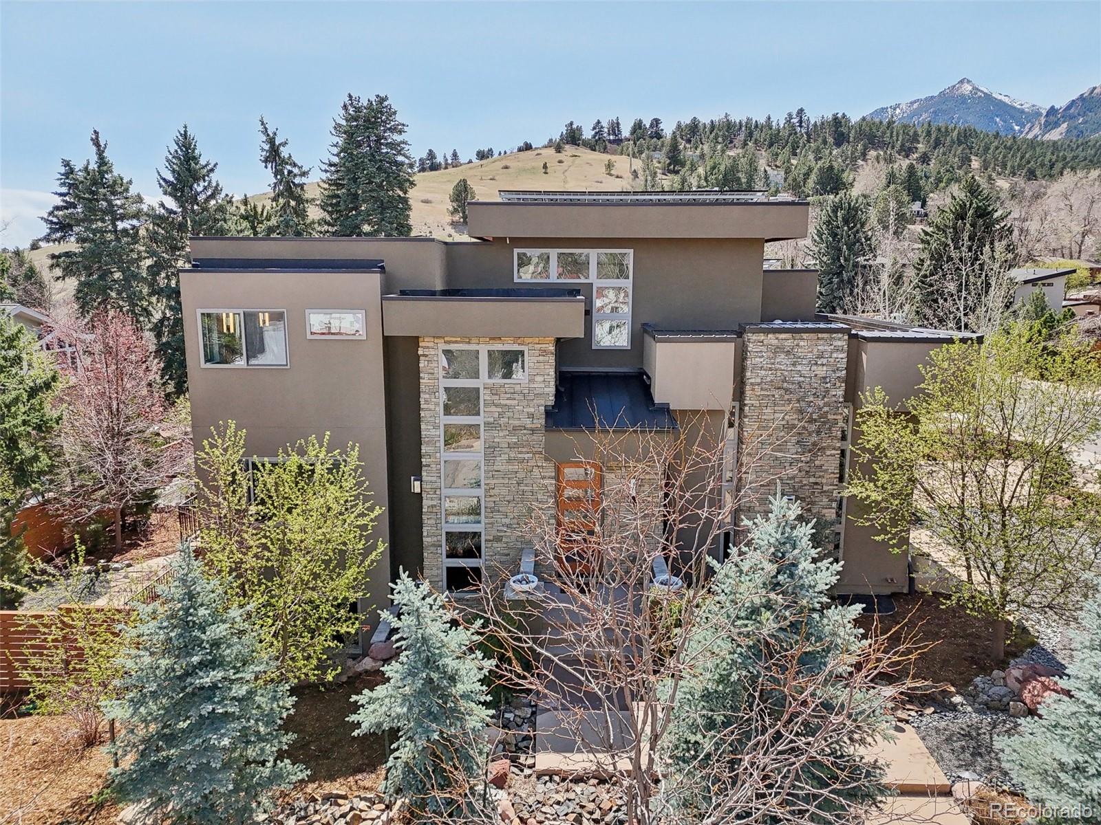 Photo of 350 15th Street, Boulder, CO 80302
