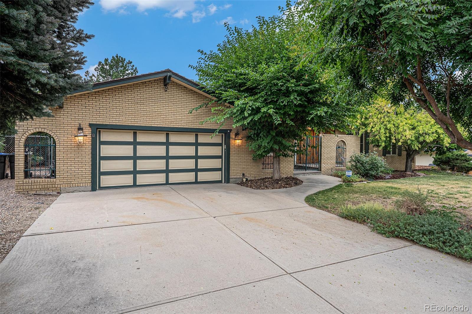 Photo of 11802 W 77th Drive, Arvada, CO 80005