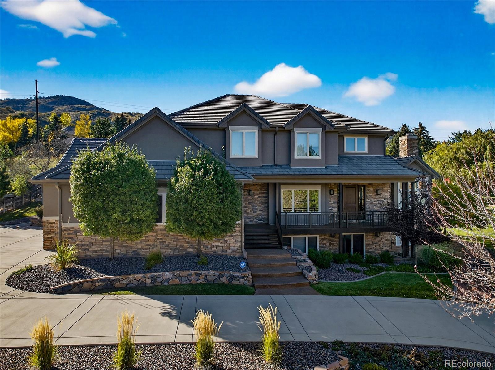 Photo of 33 Golden Eagle Lane, Littleton, CO 80127