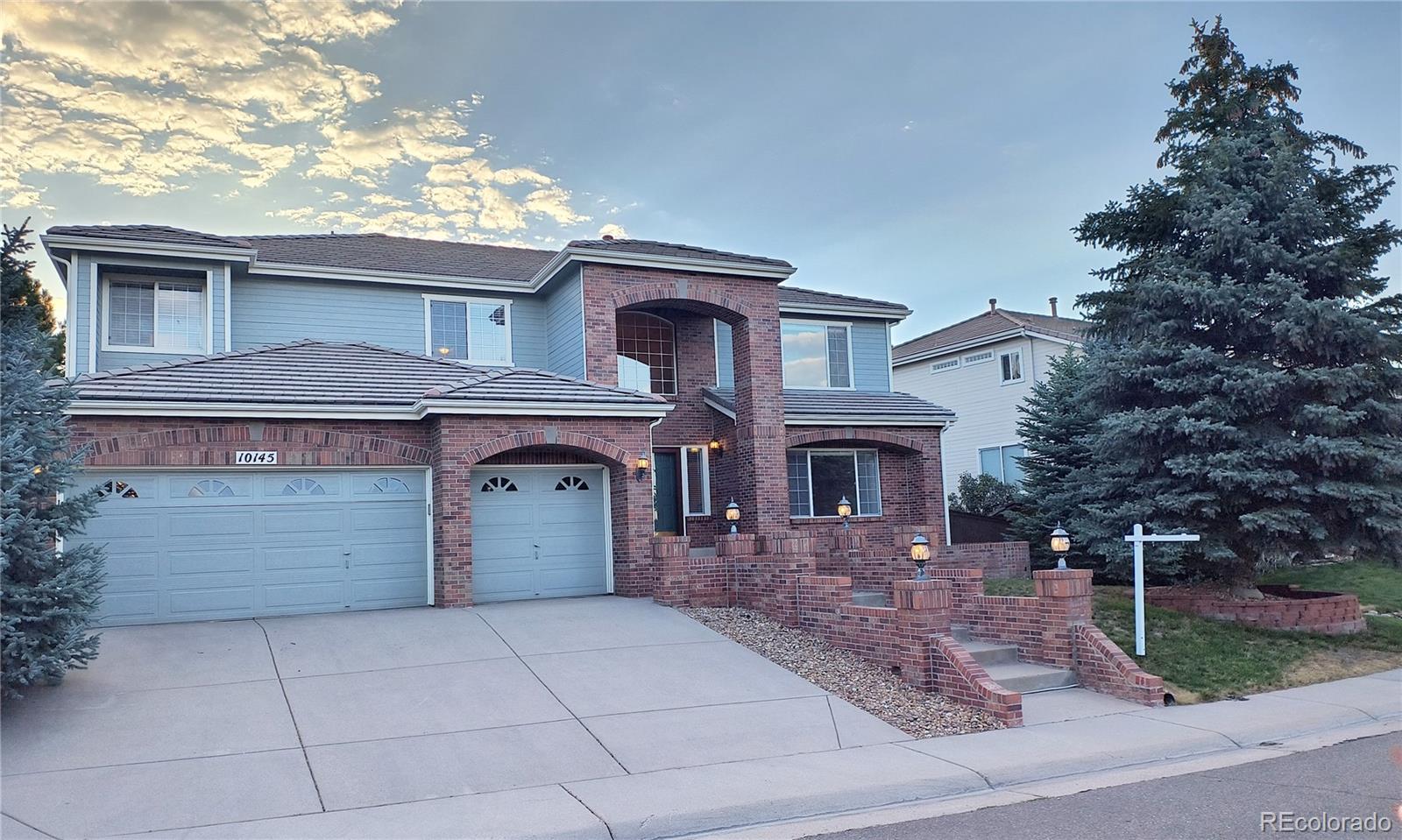 Photo of 10145 Charissglen Lane, Highlands Ranch, CO 80126