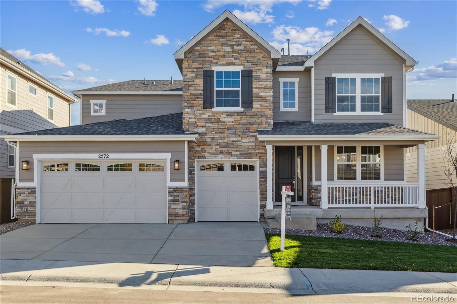 Photo of 2572 Bitterroot Place, Highlands Ranch, CO 80129