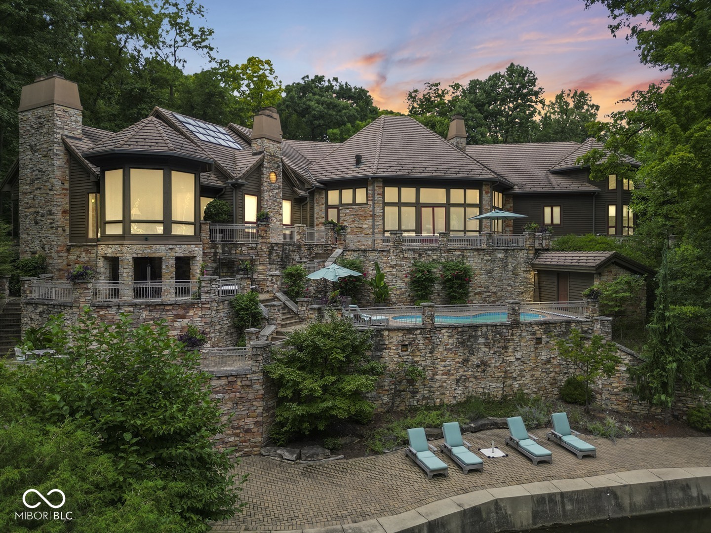 Photo of 142 EMS T35 Lane, Leesburg, IN 46538