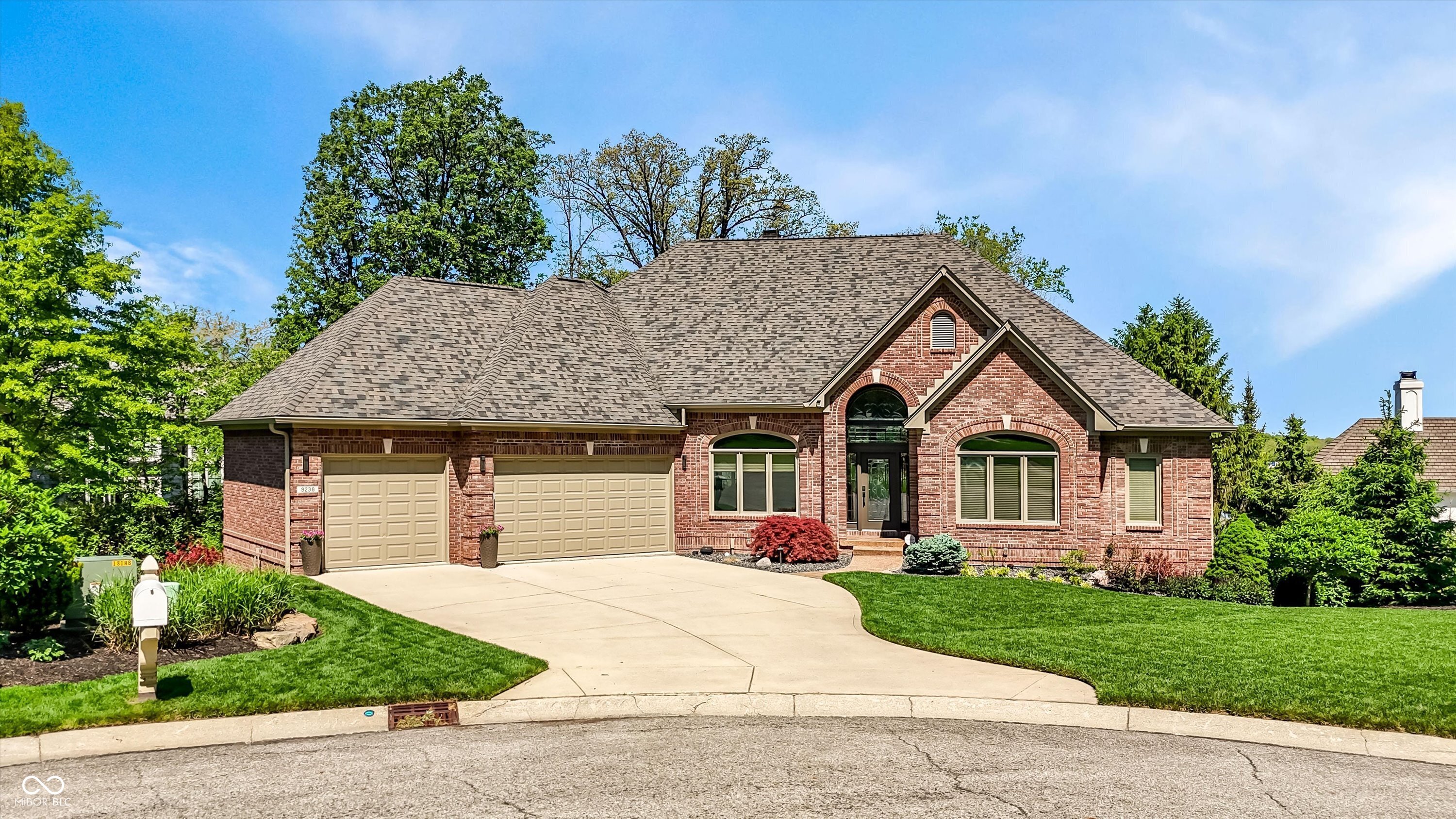 Photo of 9238 Treasure Point, Indianapolis, IN 46236