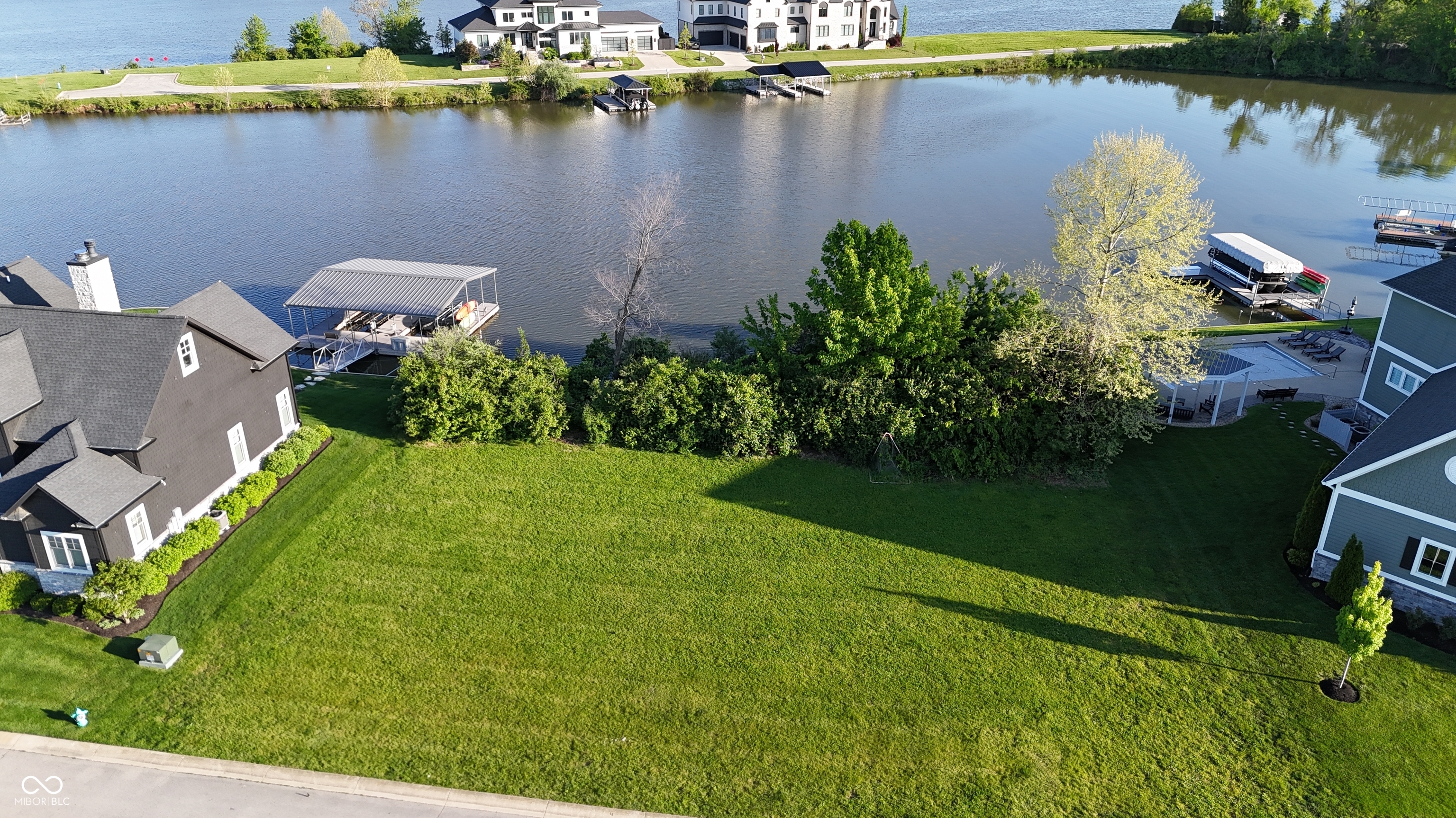 Photo of 13372 Cambridge Cove Way, Fishers, IN 46055