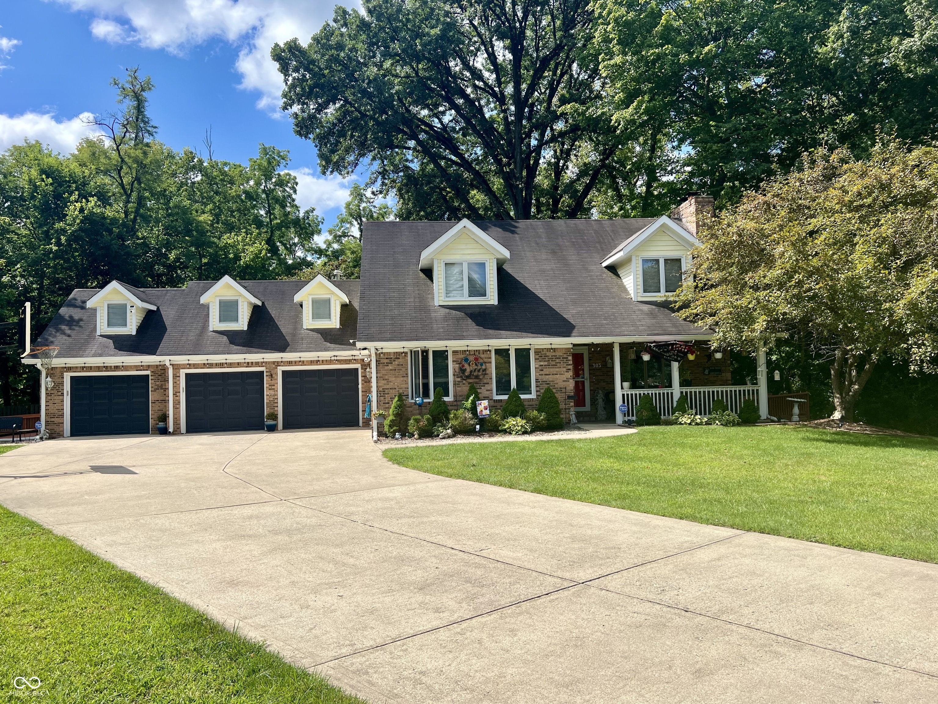 Photo of 303 Wellington Overlook, Noblesville, IN 46060