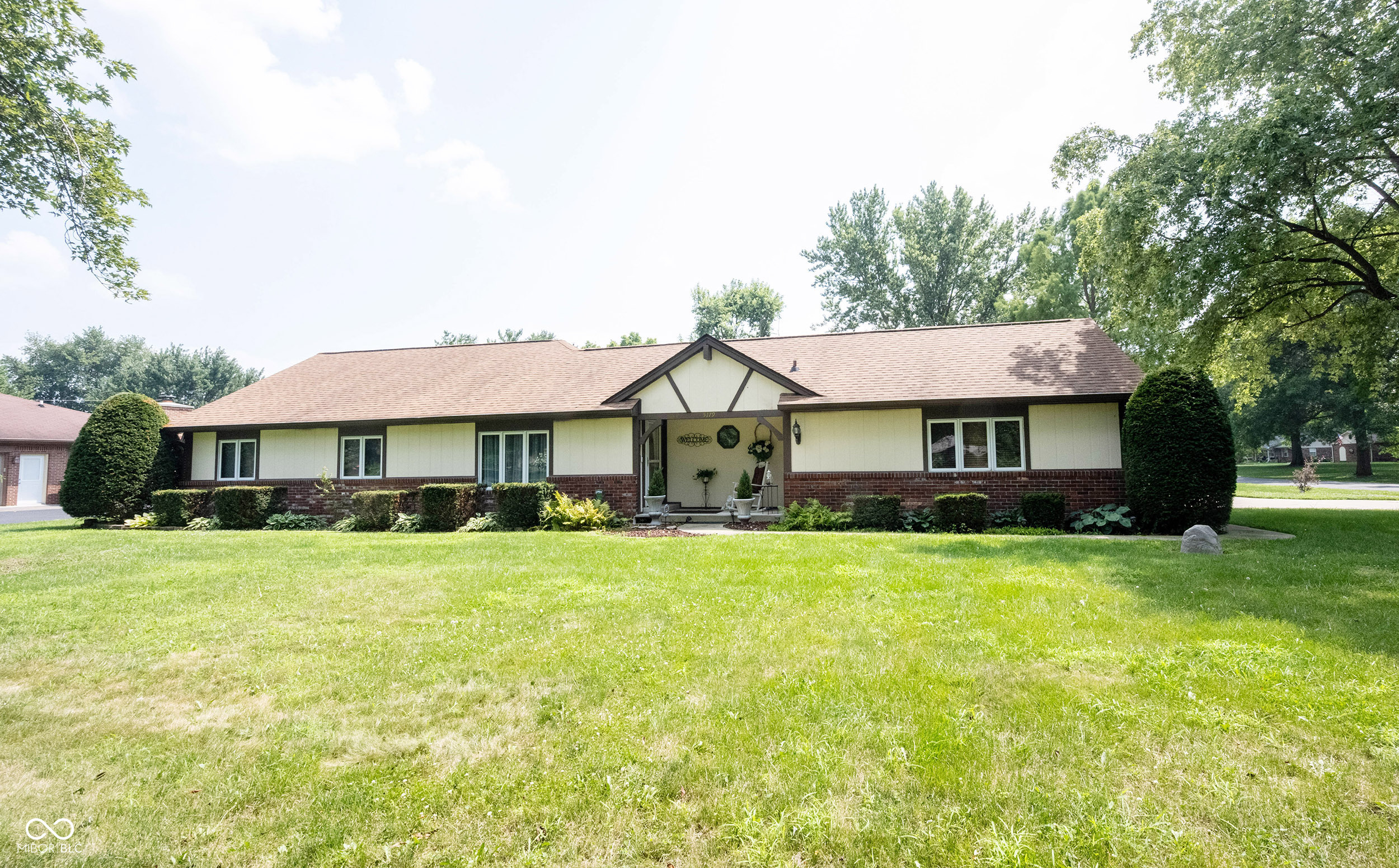 Photo of 5179 W Blue Bell Drive, New Palestine, IN 46163