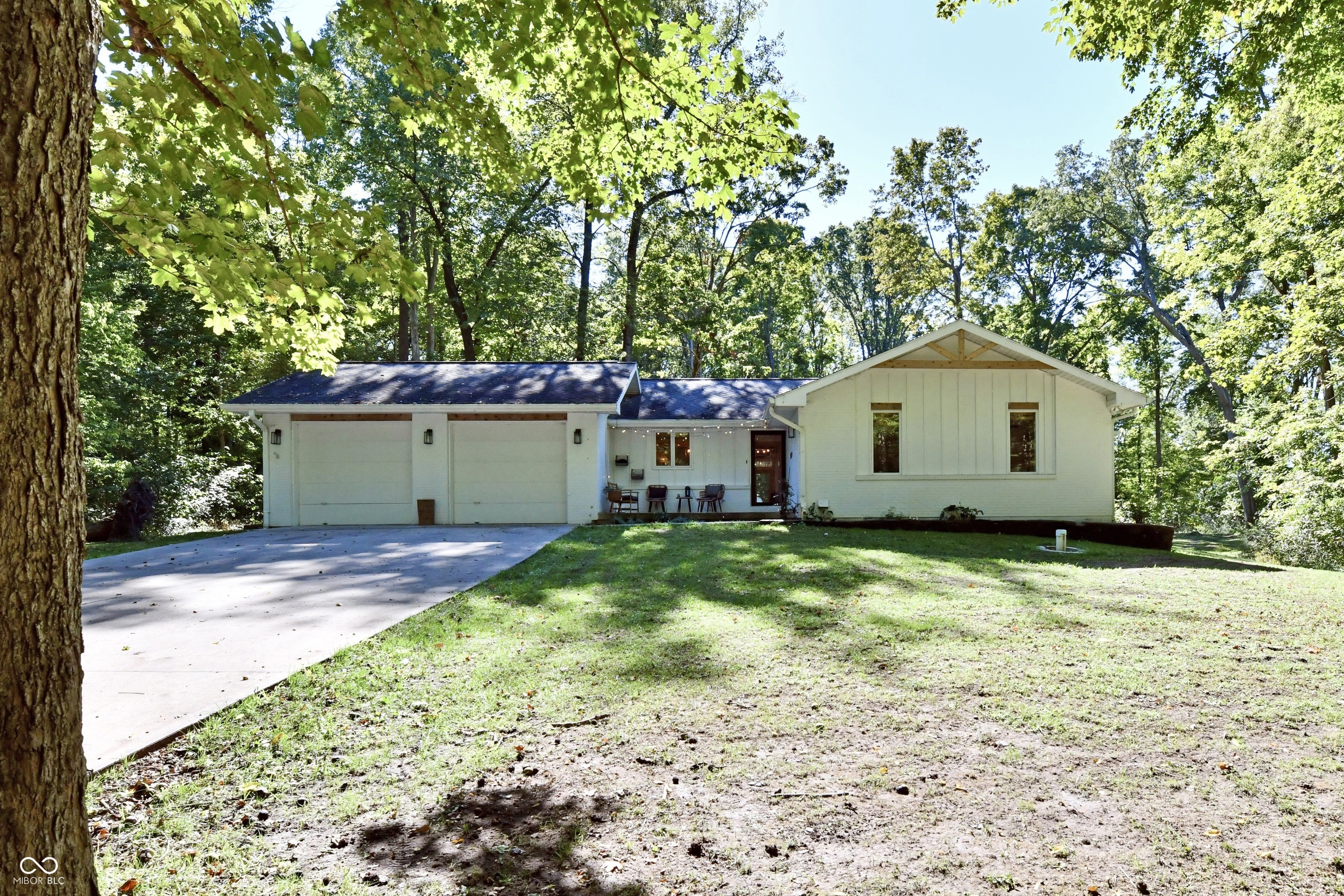 Photo of 7153 S Pr Royal Springs Drive, Shelbyville, IN 46176