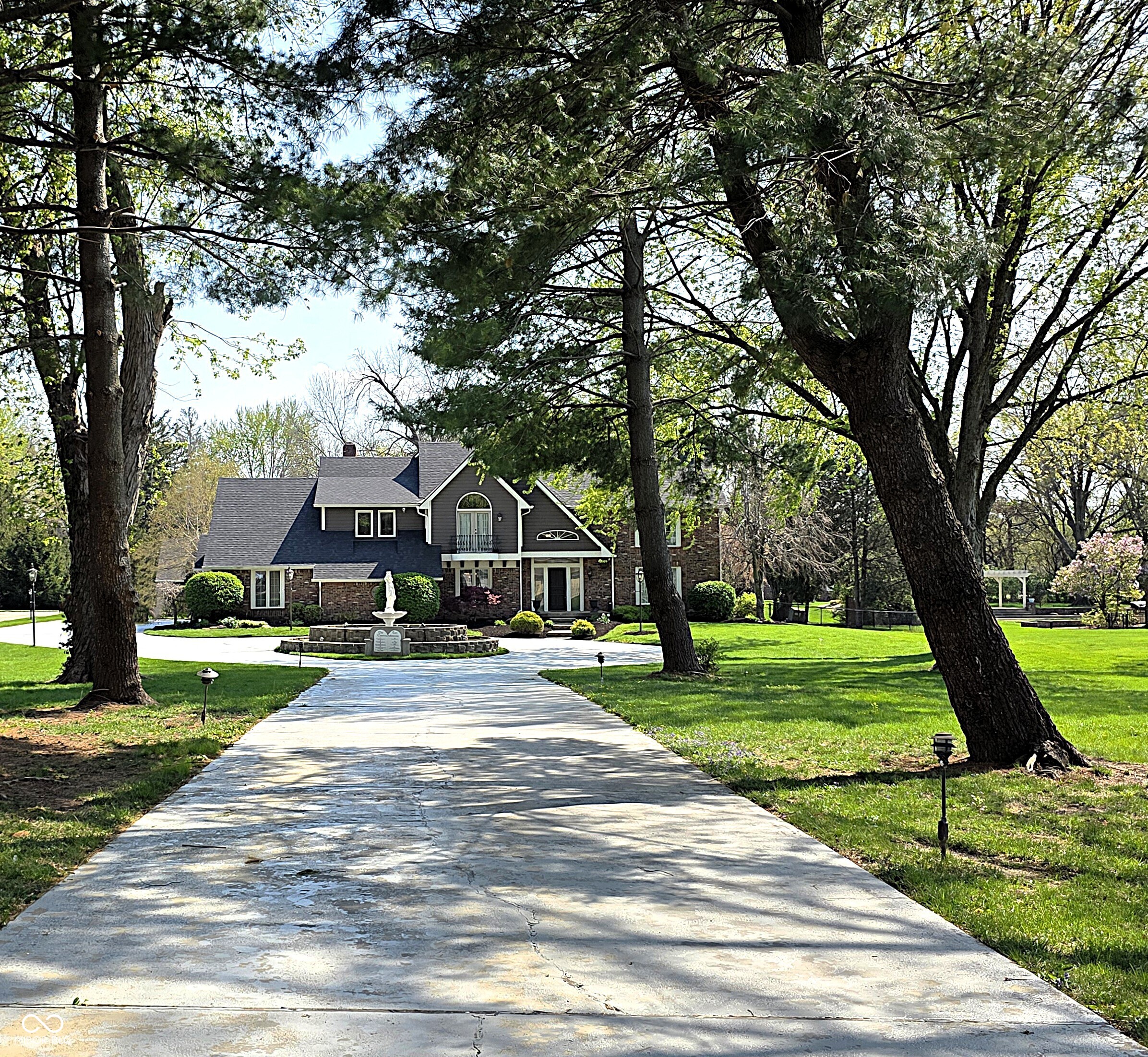 Photo of 115 Jordan Road, Indianapolis, IN 46217