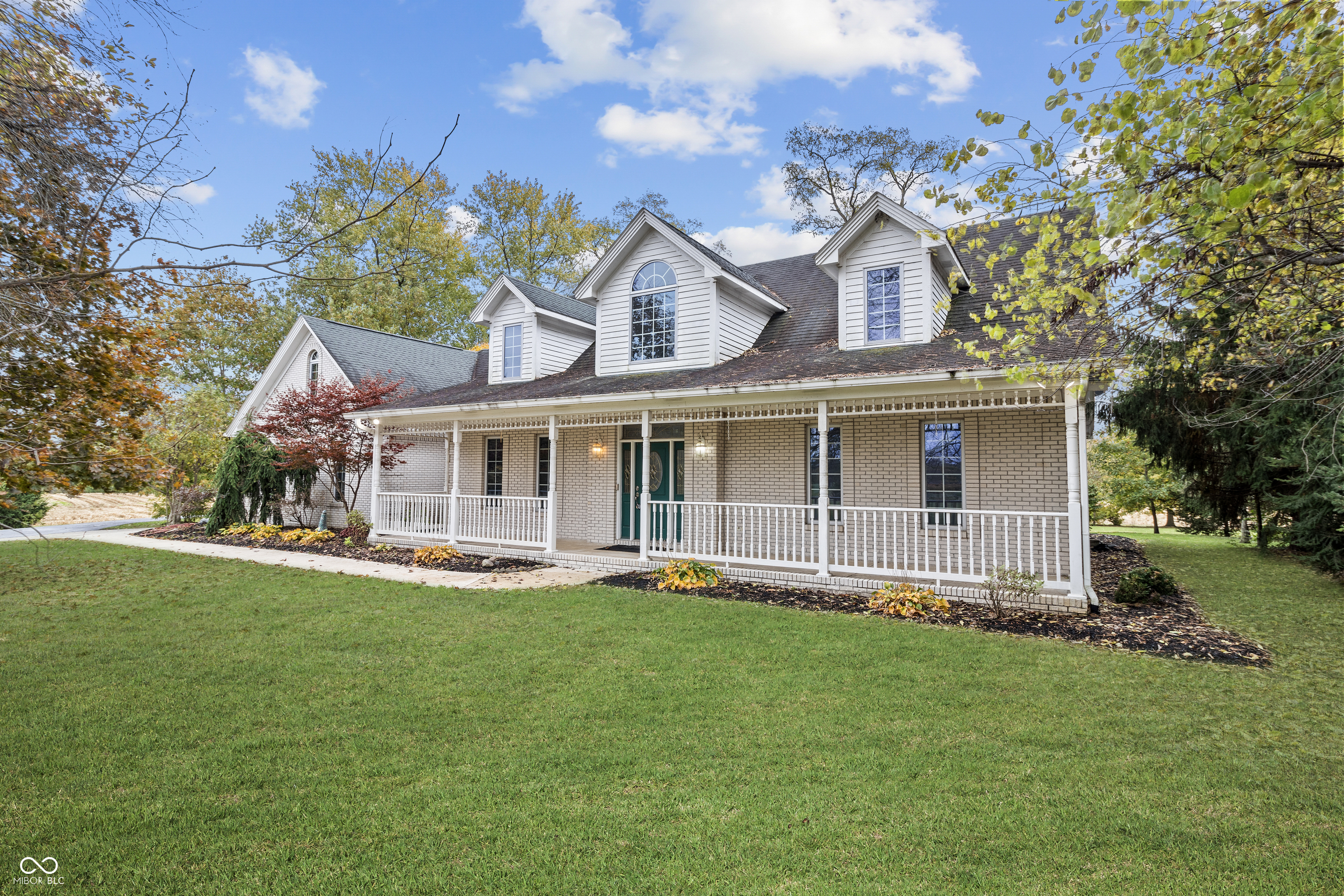 Photo of 10901 Vandergriff Road, Indianapolis, IN 46239