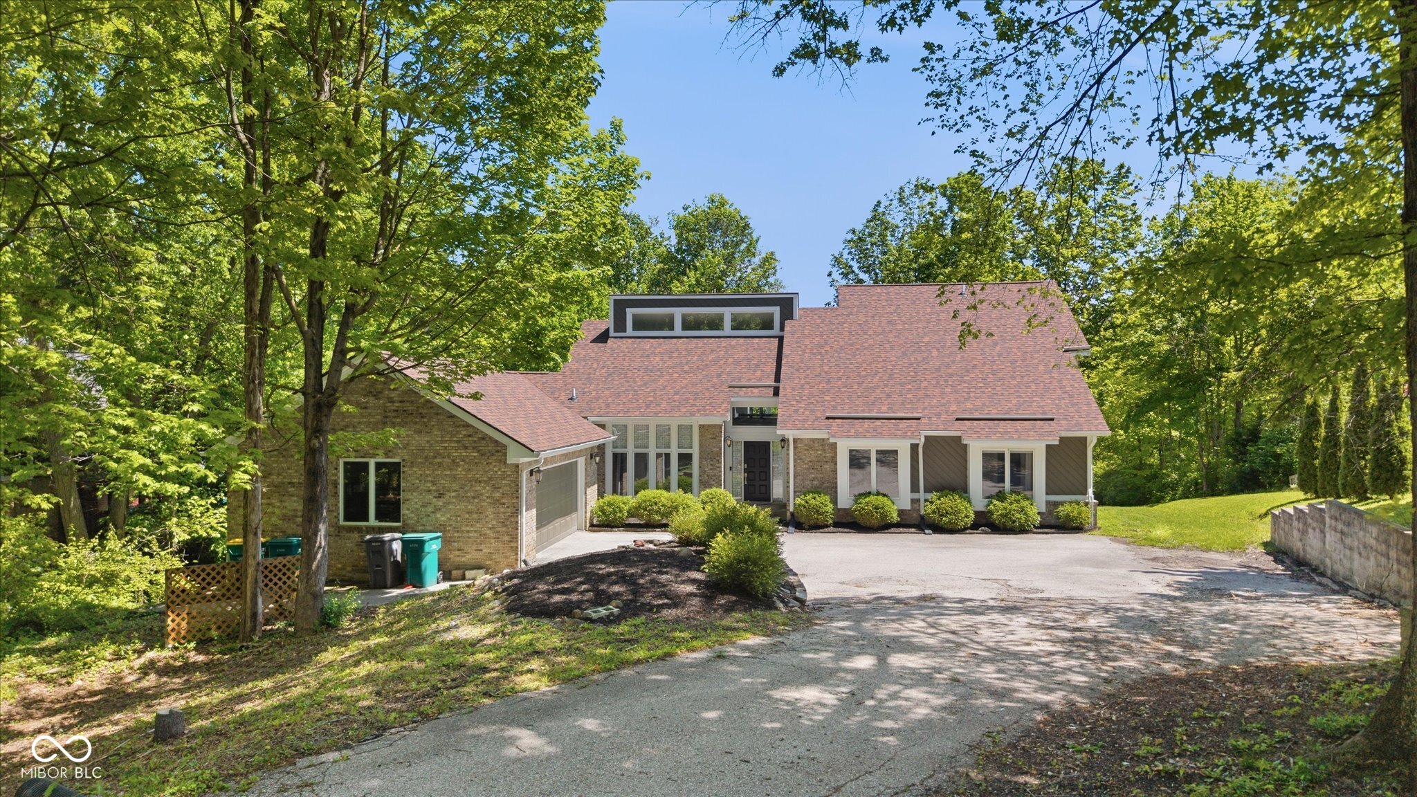 Photo of 8631 Bay Colony Drive, Indianapolis, IN 46234