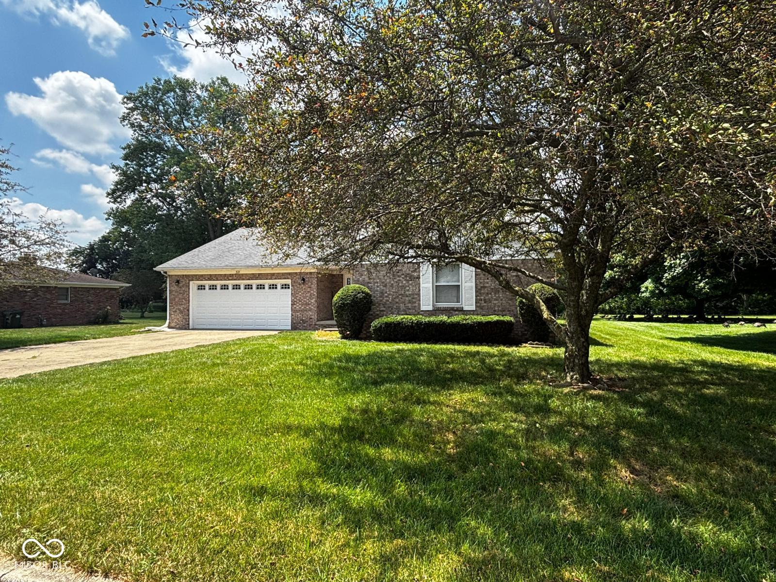 Photo of 321 S Locust Drive, Morristown, IN 46161