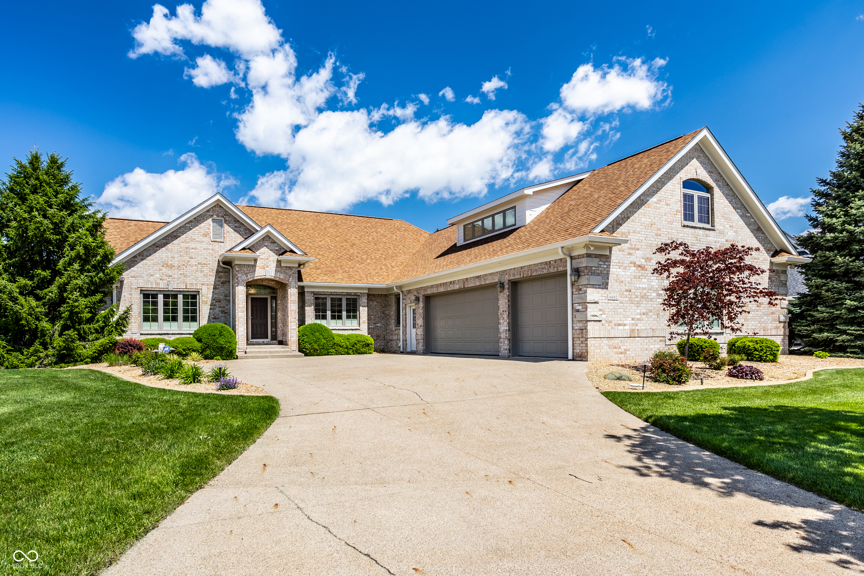 Photo of 6692 Braemar Avenue S, Noblesville, IN 46062