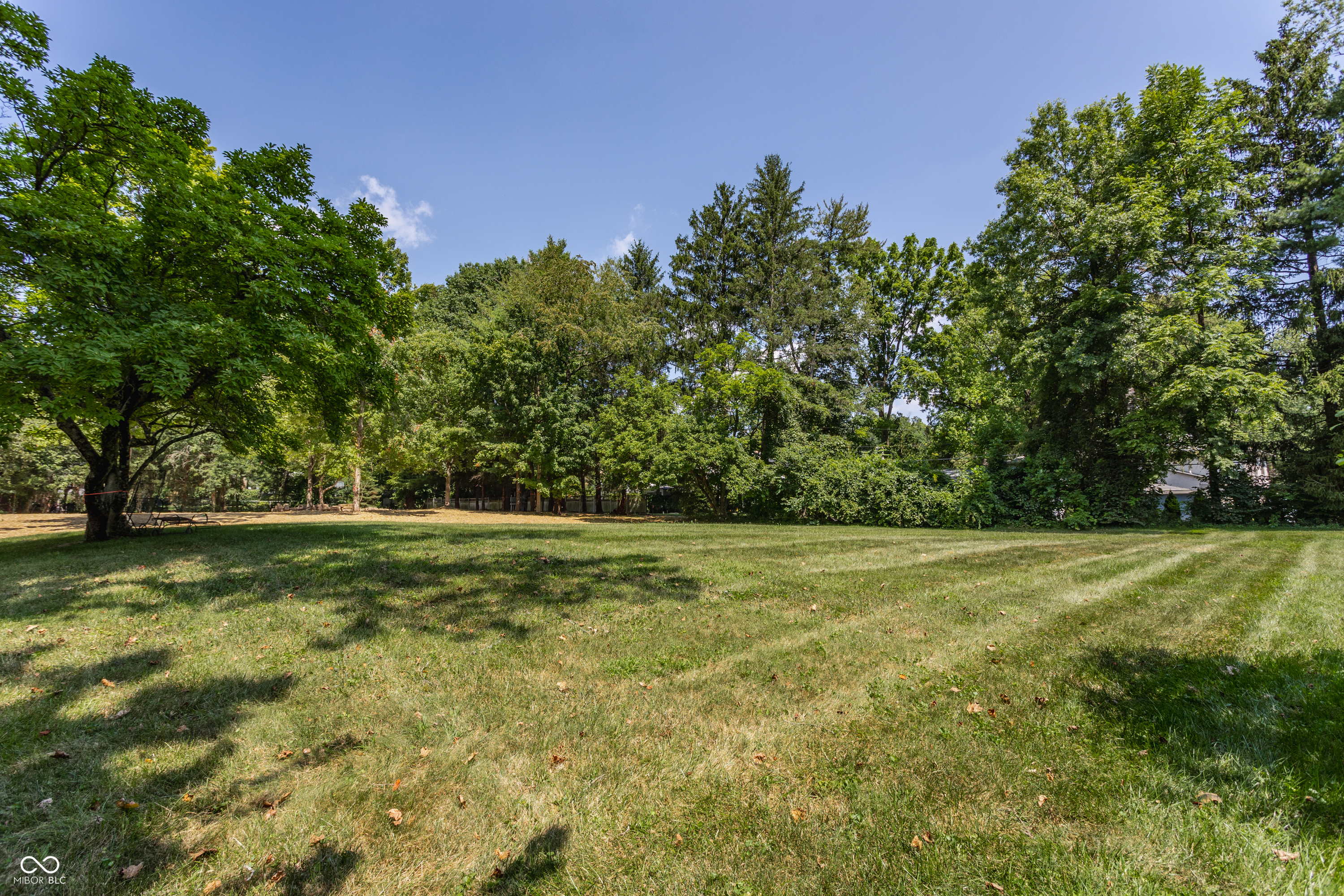 Photo of 540 & 550 Forest Boulevard, Indianapolis, IN 46240