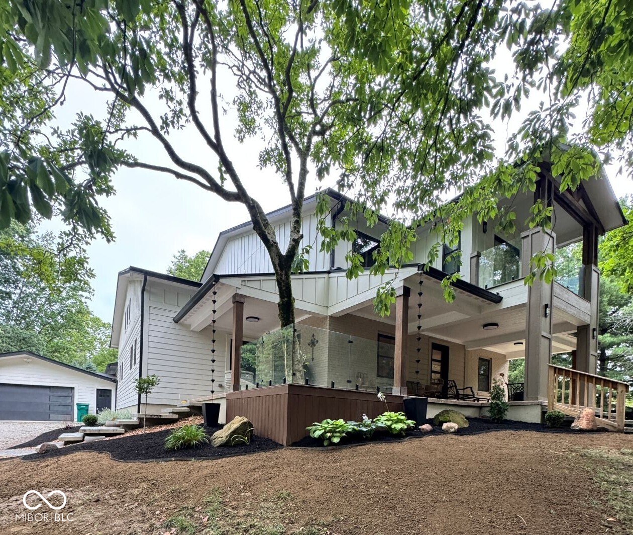 Photo of 7980-7984 Royal Avenue, Zionsville, IN 46077