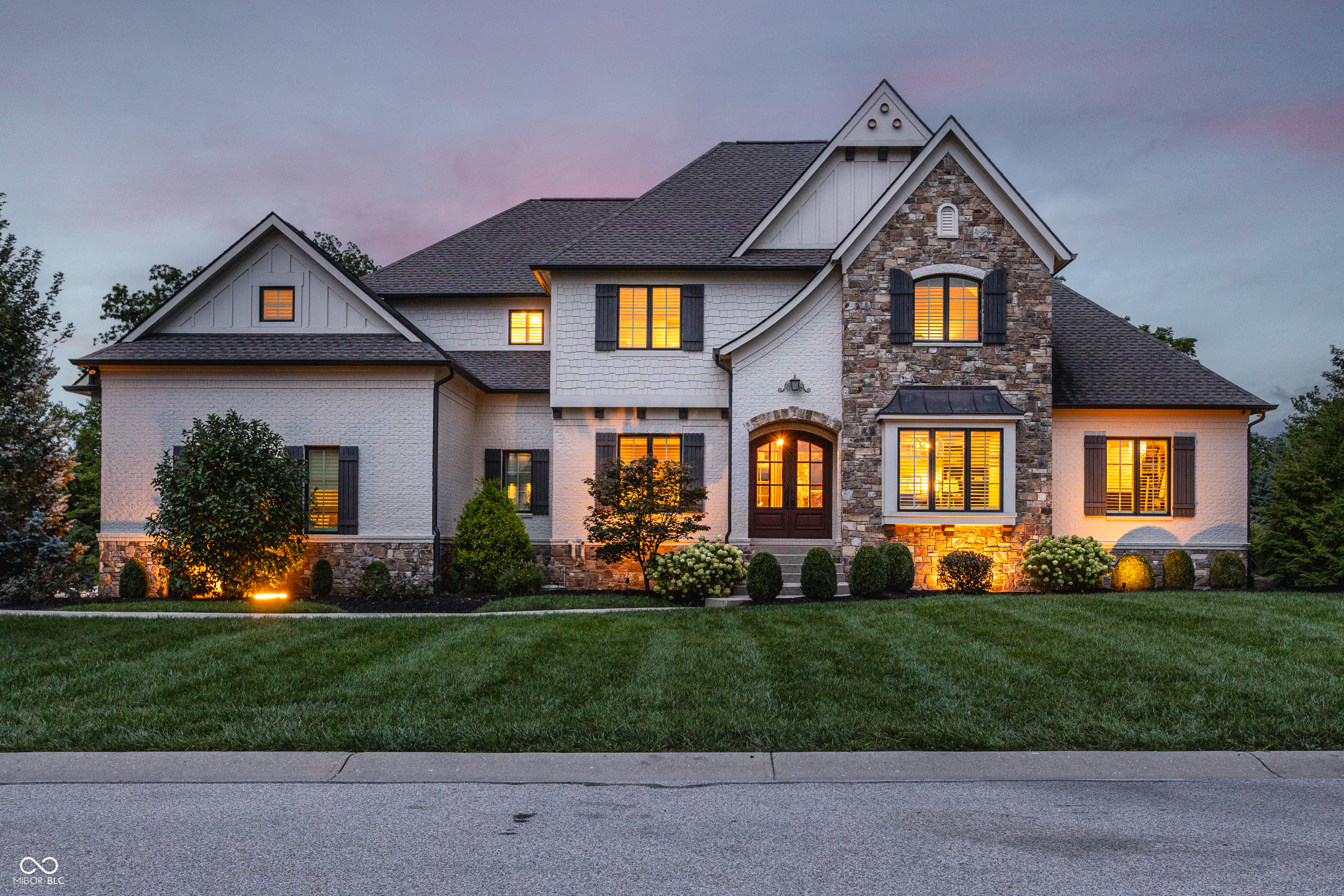 Photo of 6702 Berkley Court, Zionsville, IN 46077