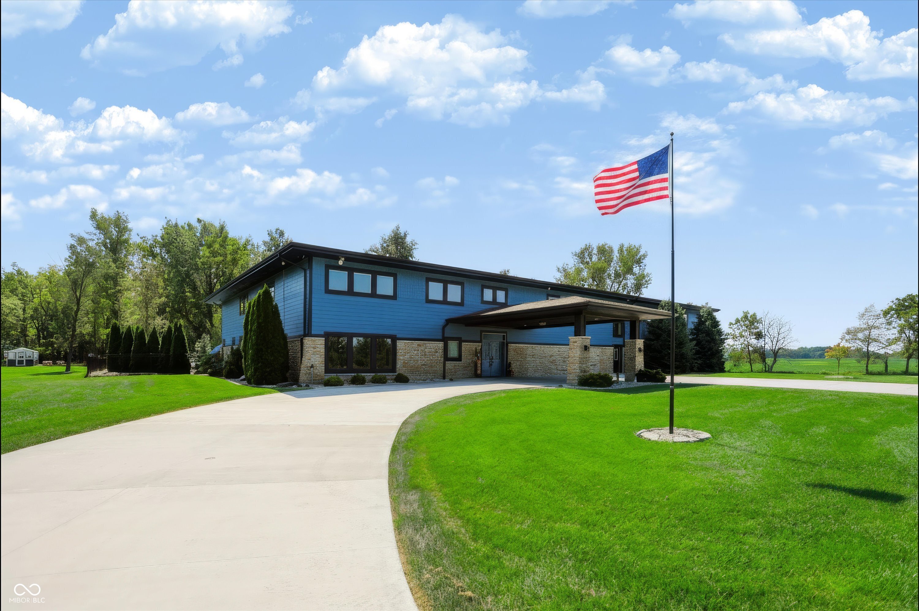 Photo of 1705 W 246th Street, Sheridan, IN 46069