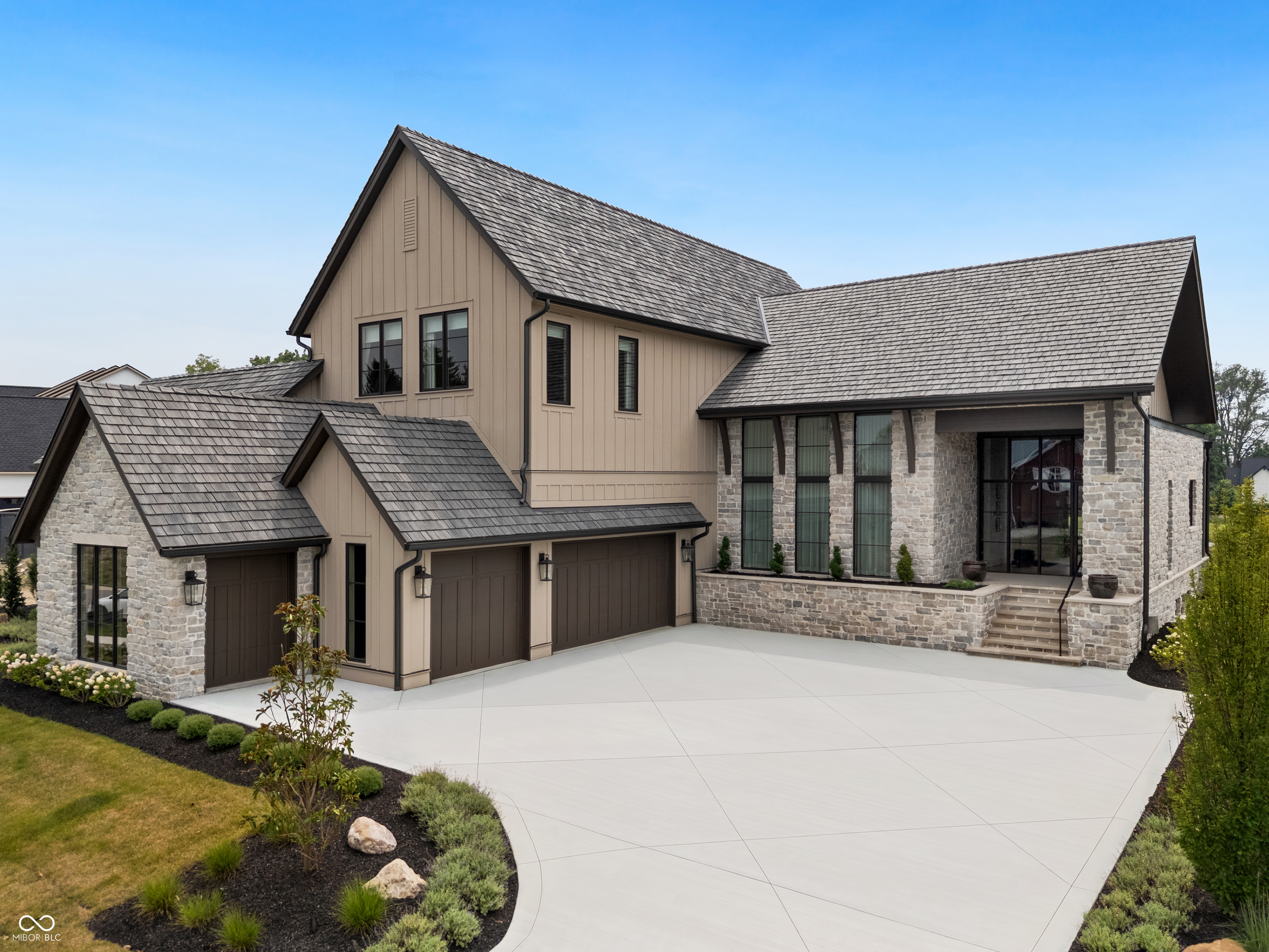 Photo of 1509 Chatham Ridge Court, Westfield, IN 46074